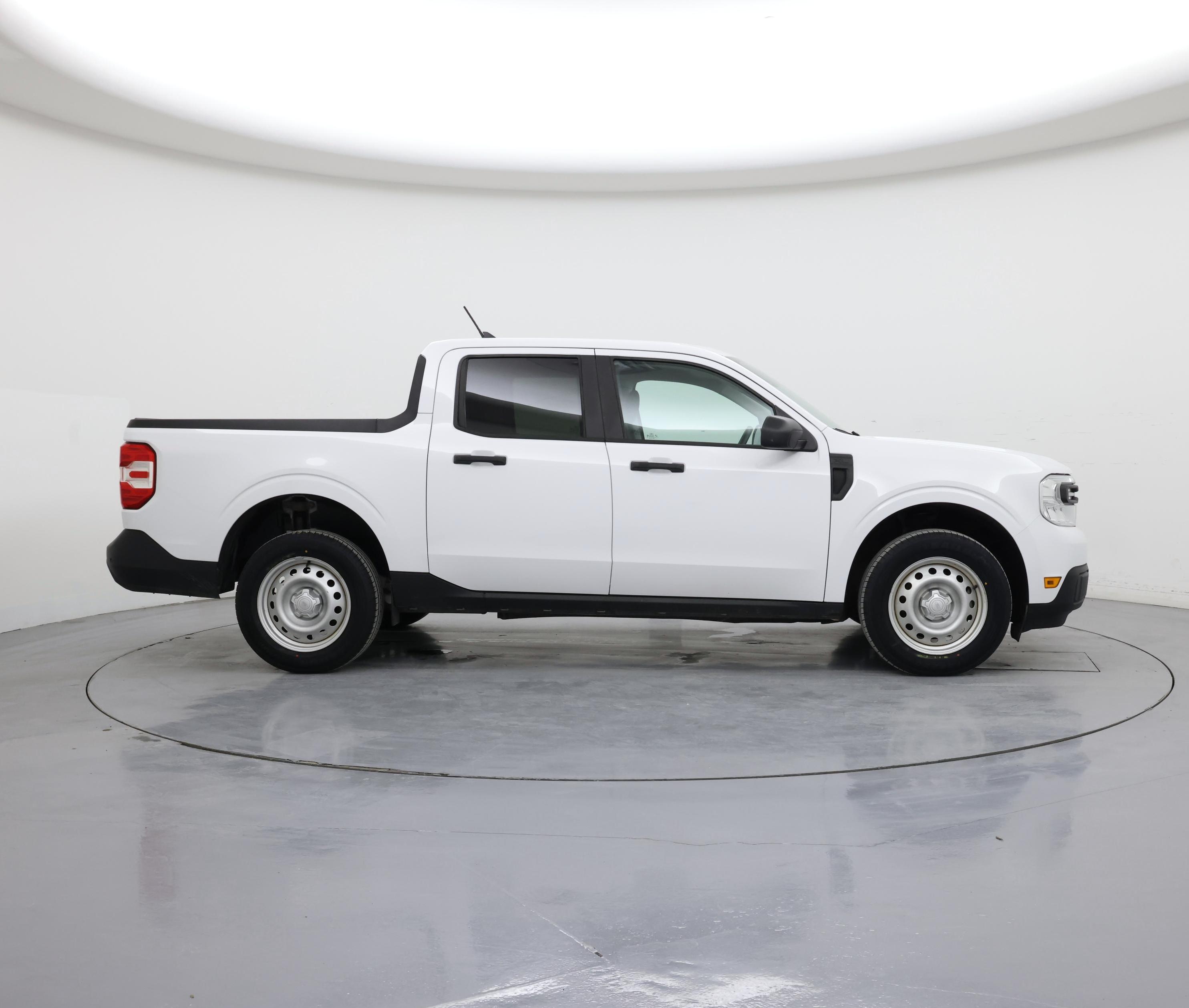 Thumbnail: 2022 Ford Maverick - 7