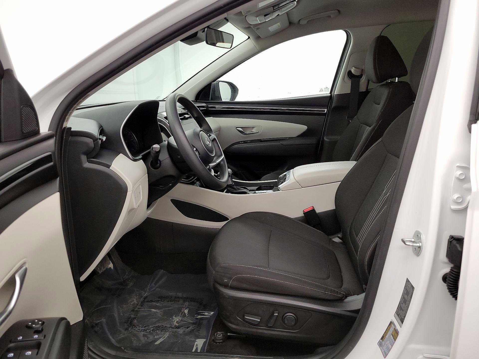 Thumbnail: 2023 Hyundai Tucson - 11