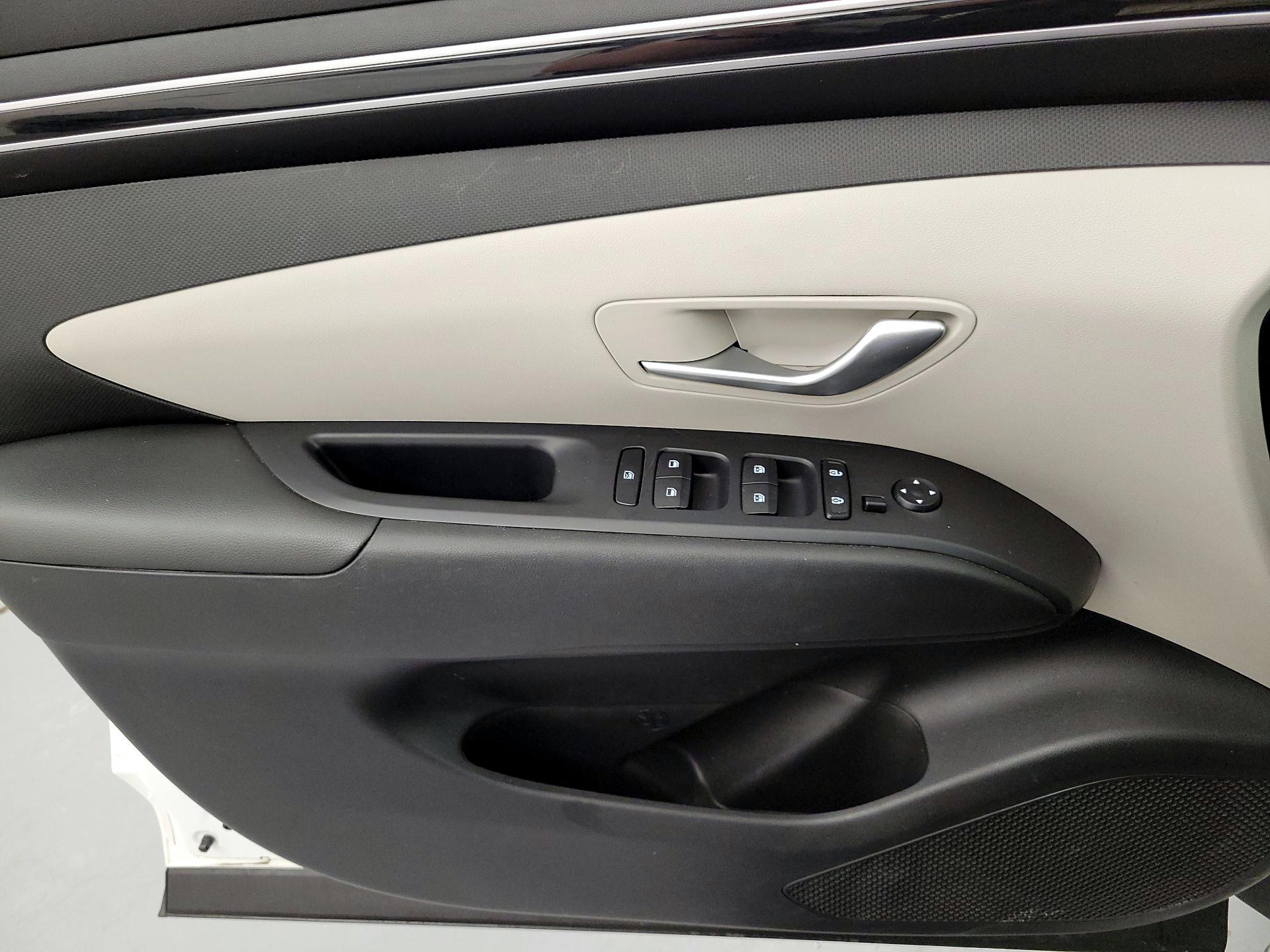 Thumbnail: 2023 Hyundai Tucson - 12