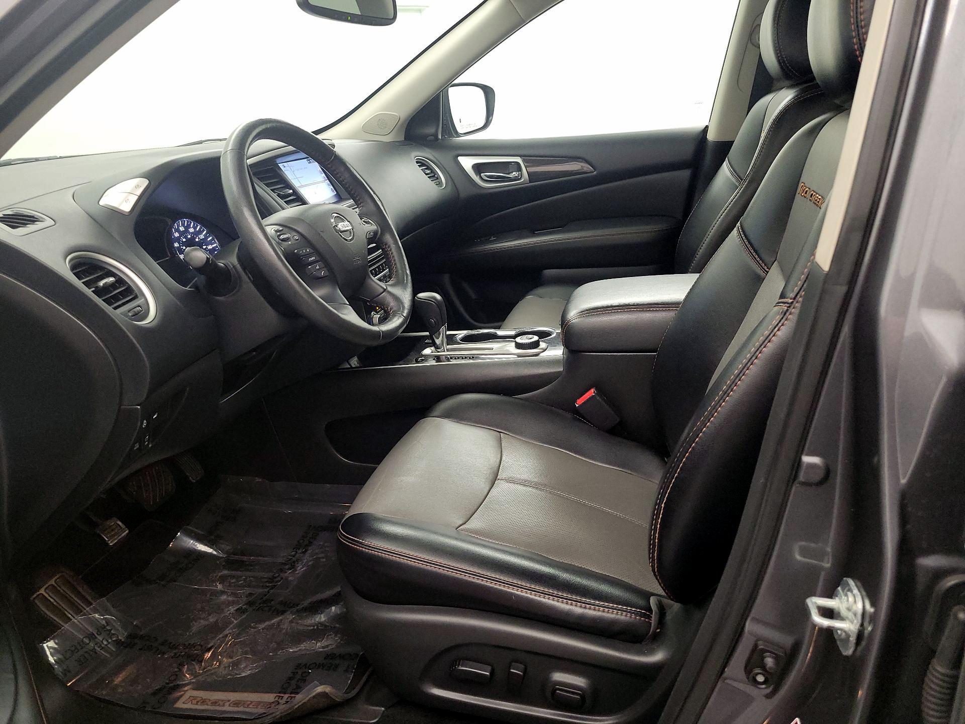 Thumbnail: 2020 Nissan Pathfinder - 11