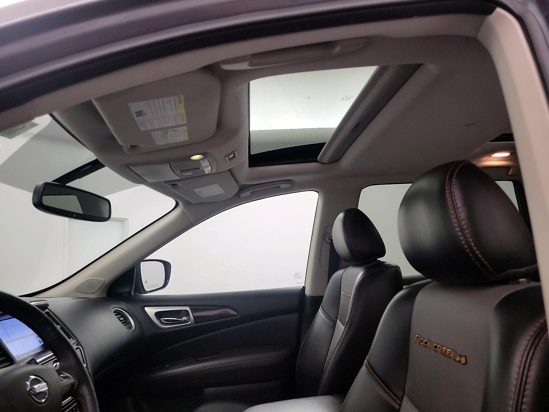 Thumbnail: 2020 Nissan Pathfinder - 20