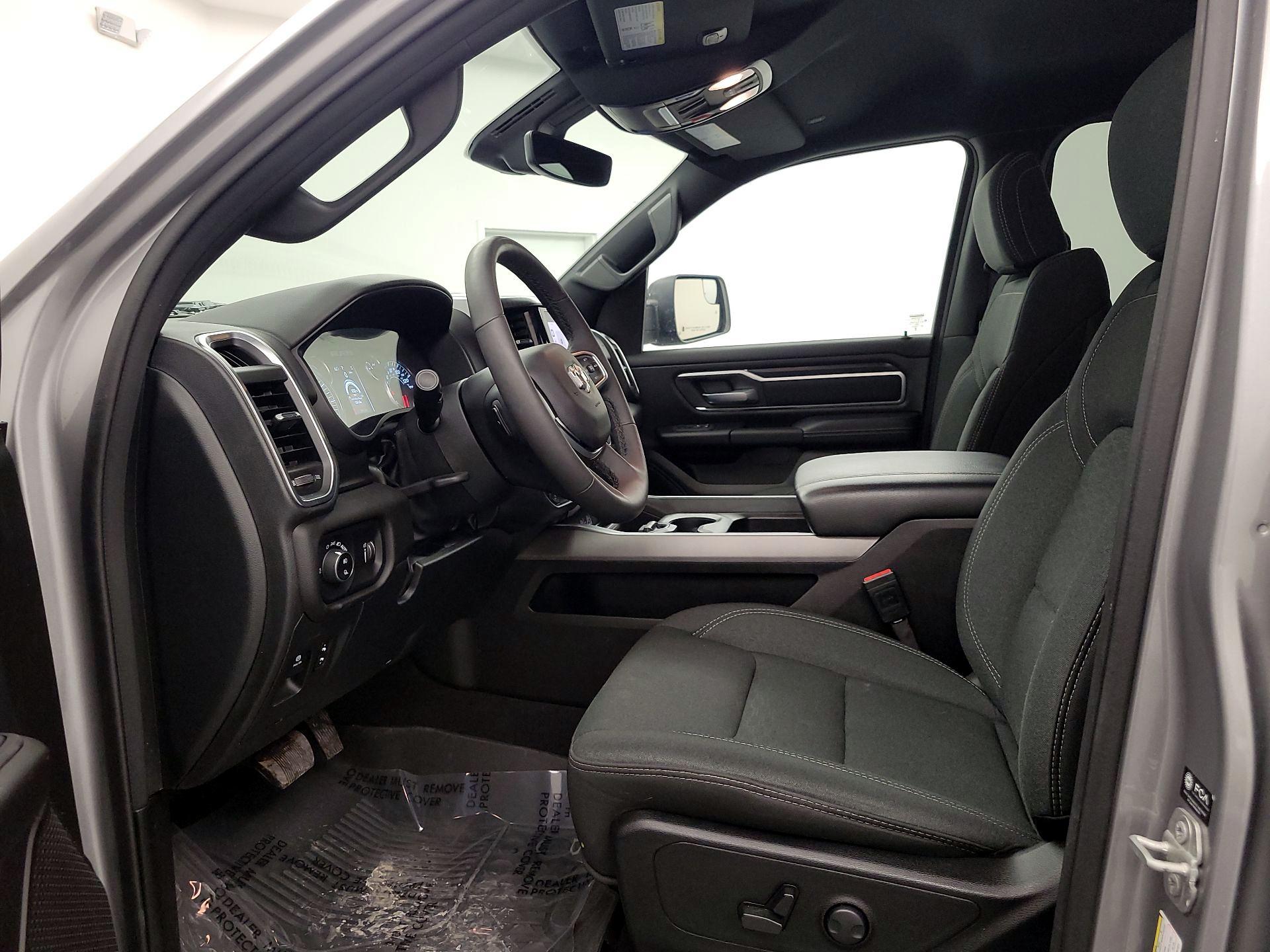 Thumbnail: 2025 RAM 1500 - 11