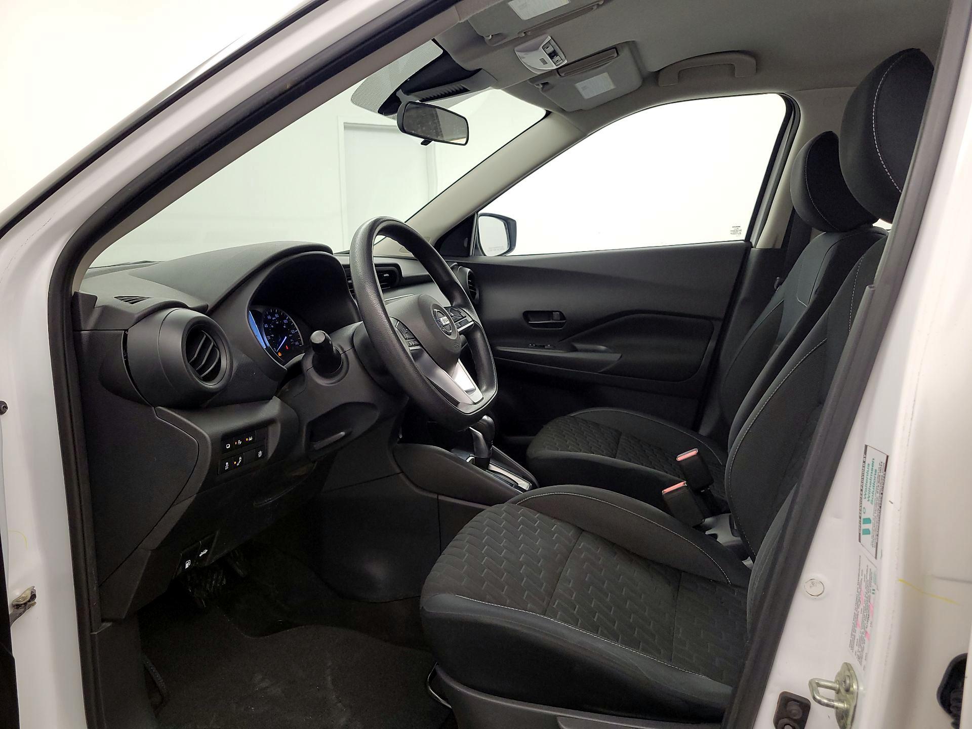 Thumbnail: 2021 Nissan Kicks - 11