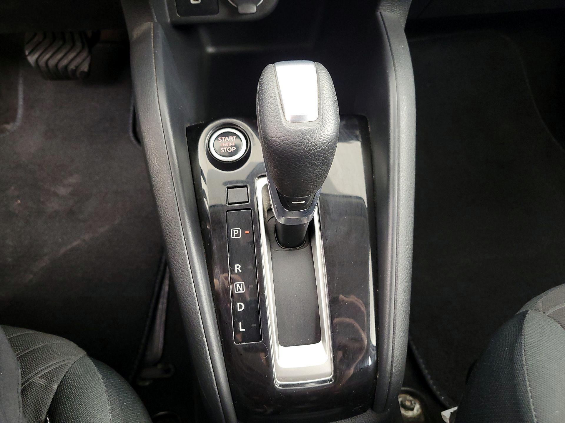 Thumbnail: 2021 Nissan Kicks - 17