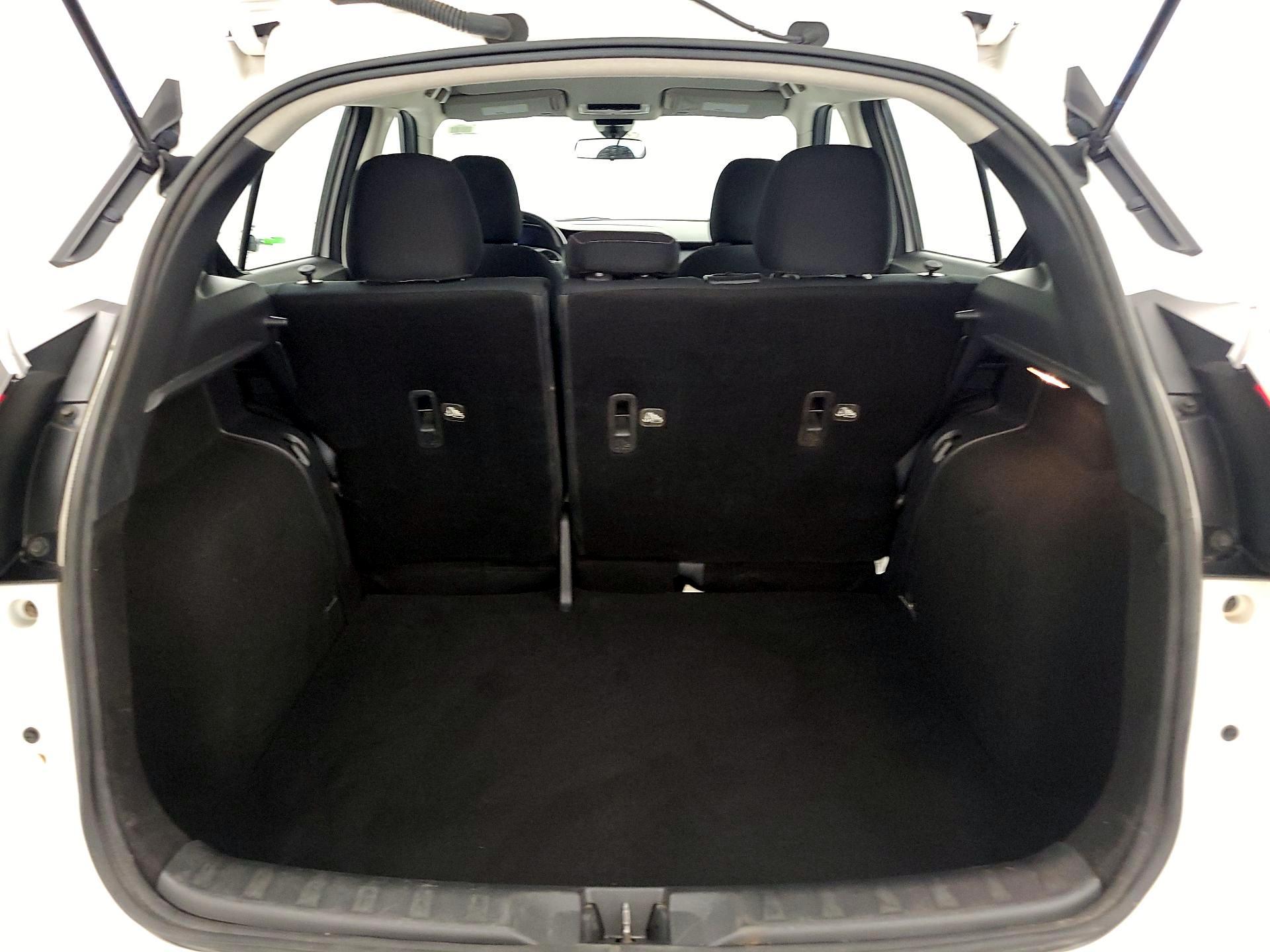 Thumbnail: 2021 Nissan Kicks - 20