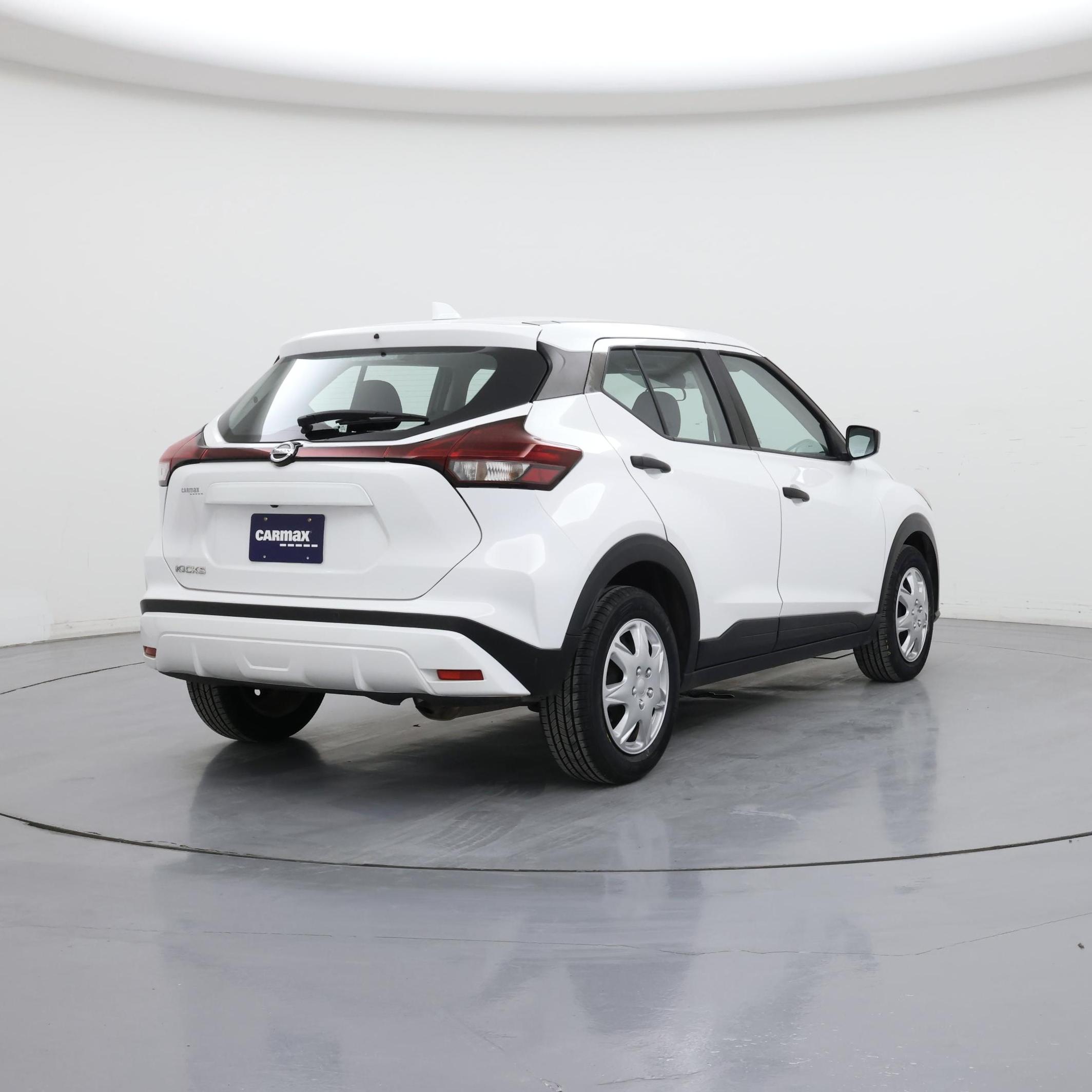 Thumbnail: 2021 Nissan Kicks - 8