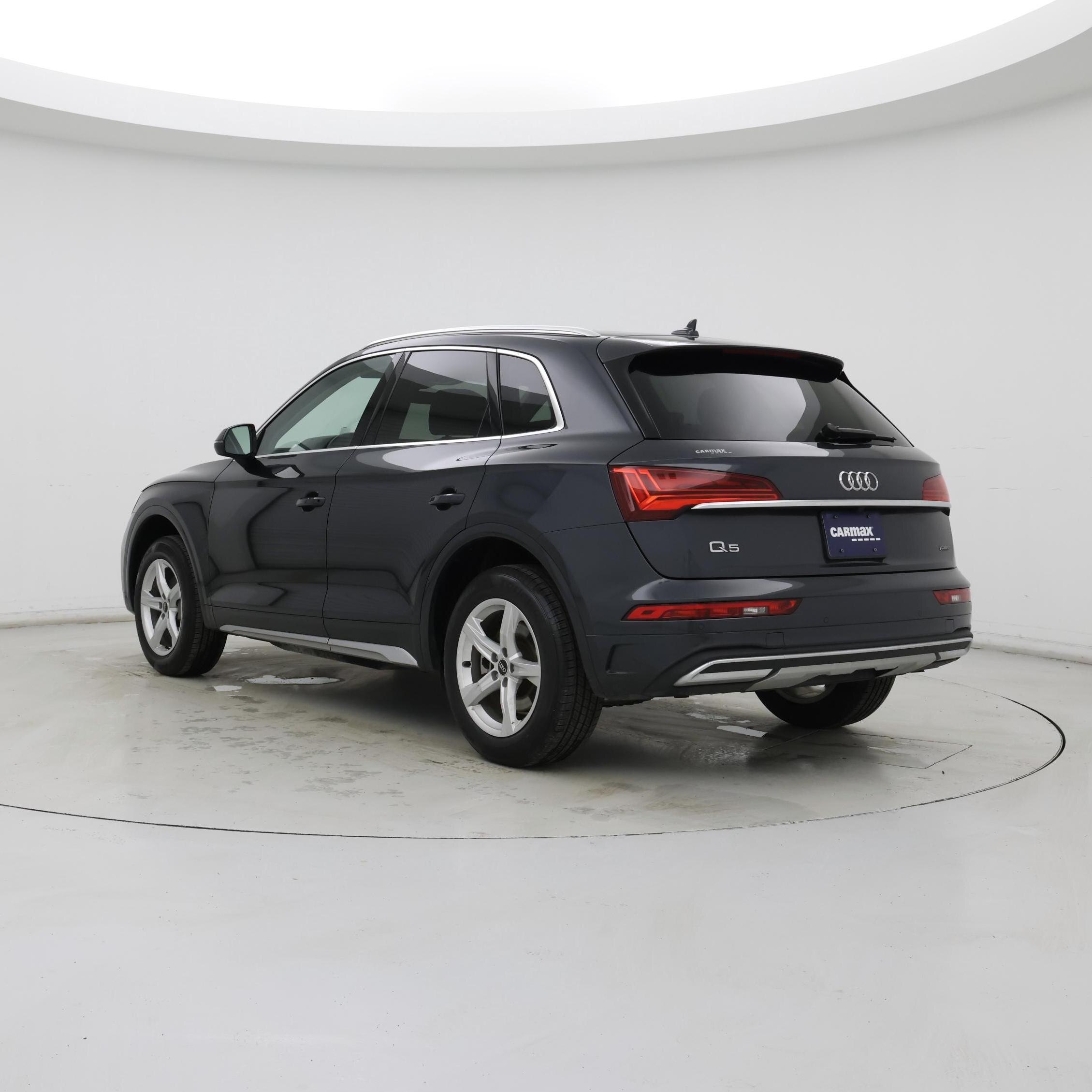 Thumbnail: 2023 Audi Q5 - 2