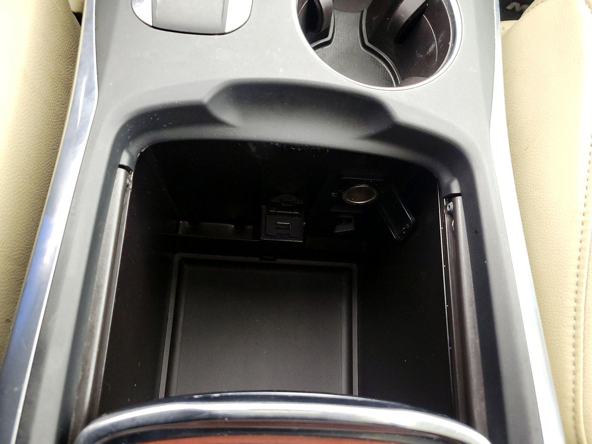 Thumbnail: 2016 Acura MDX - 19