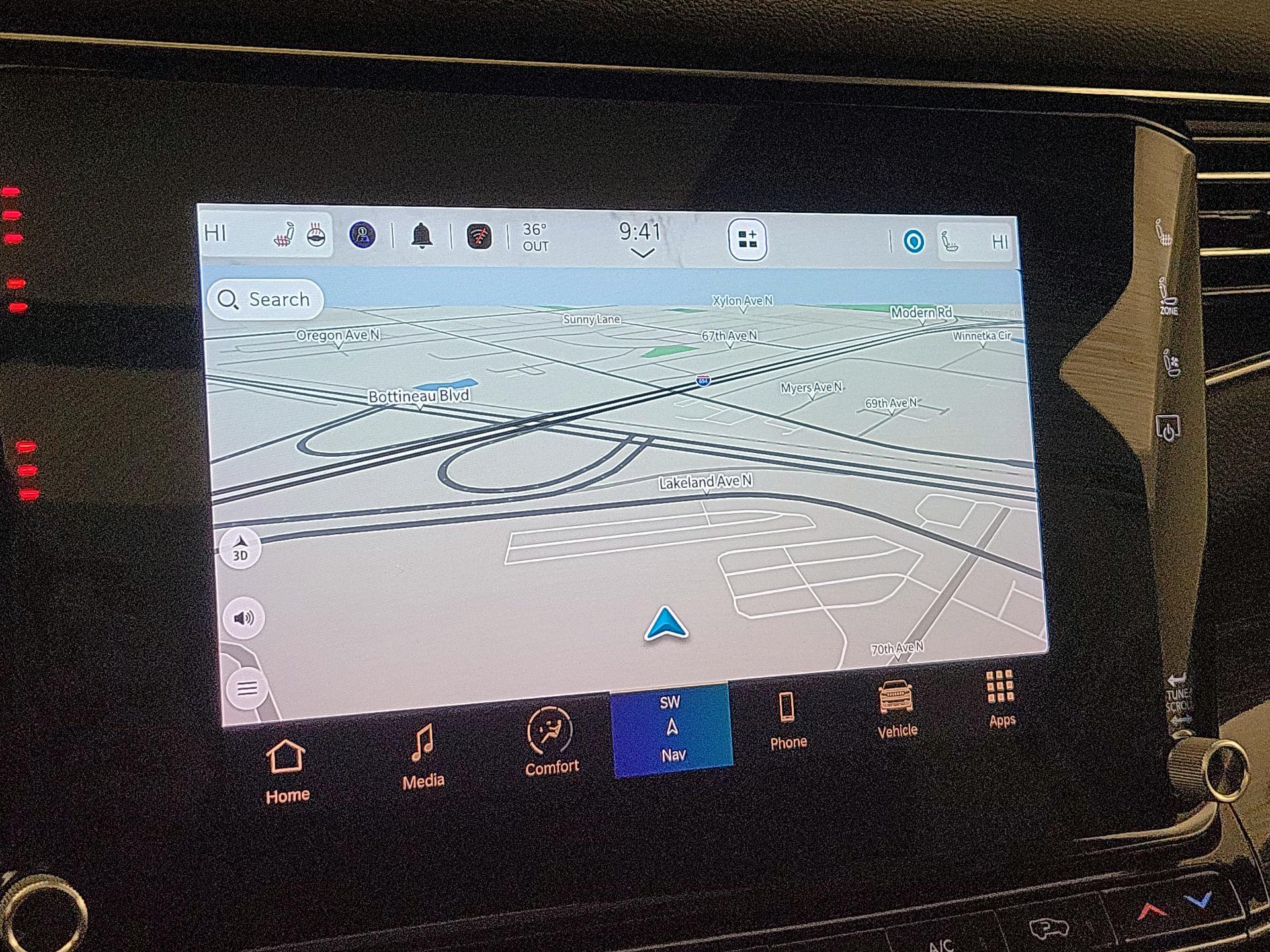 Thumbnail: 2022 Jeep Wagoneer - 14