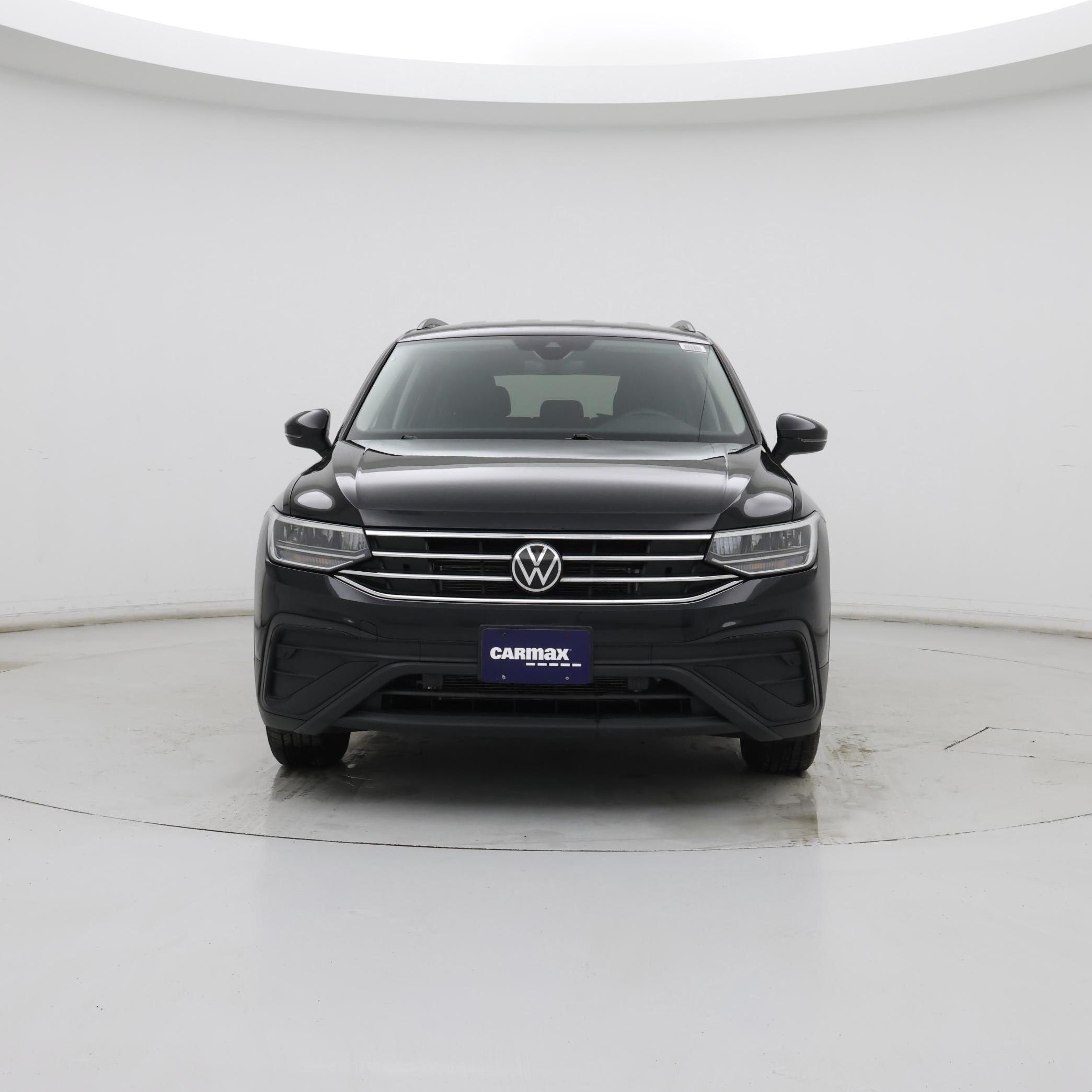 Thumbnail: 2023 Volkswagen Tiguan - 5