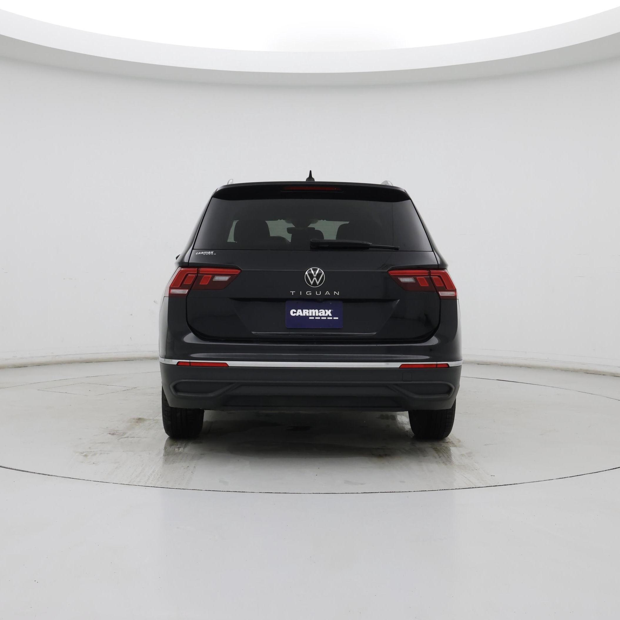 Thumbnail: 2023 Volkswagen Tiguan - 6