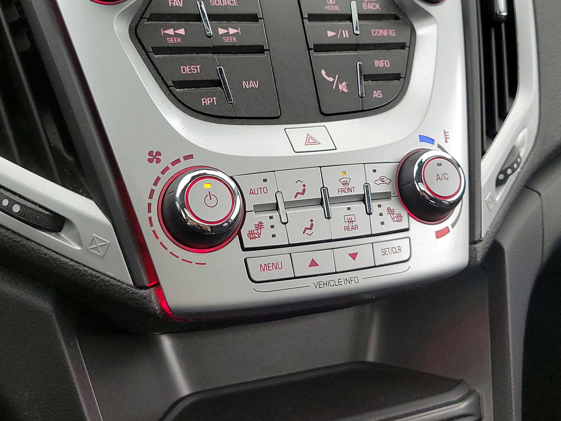 Thumbnail: 2017 GMC Terrain - 17