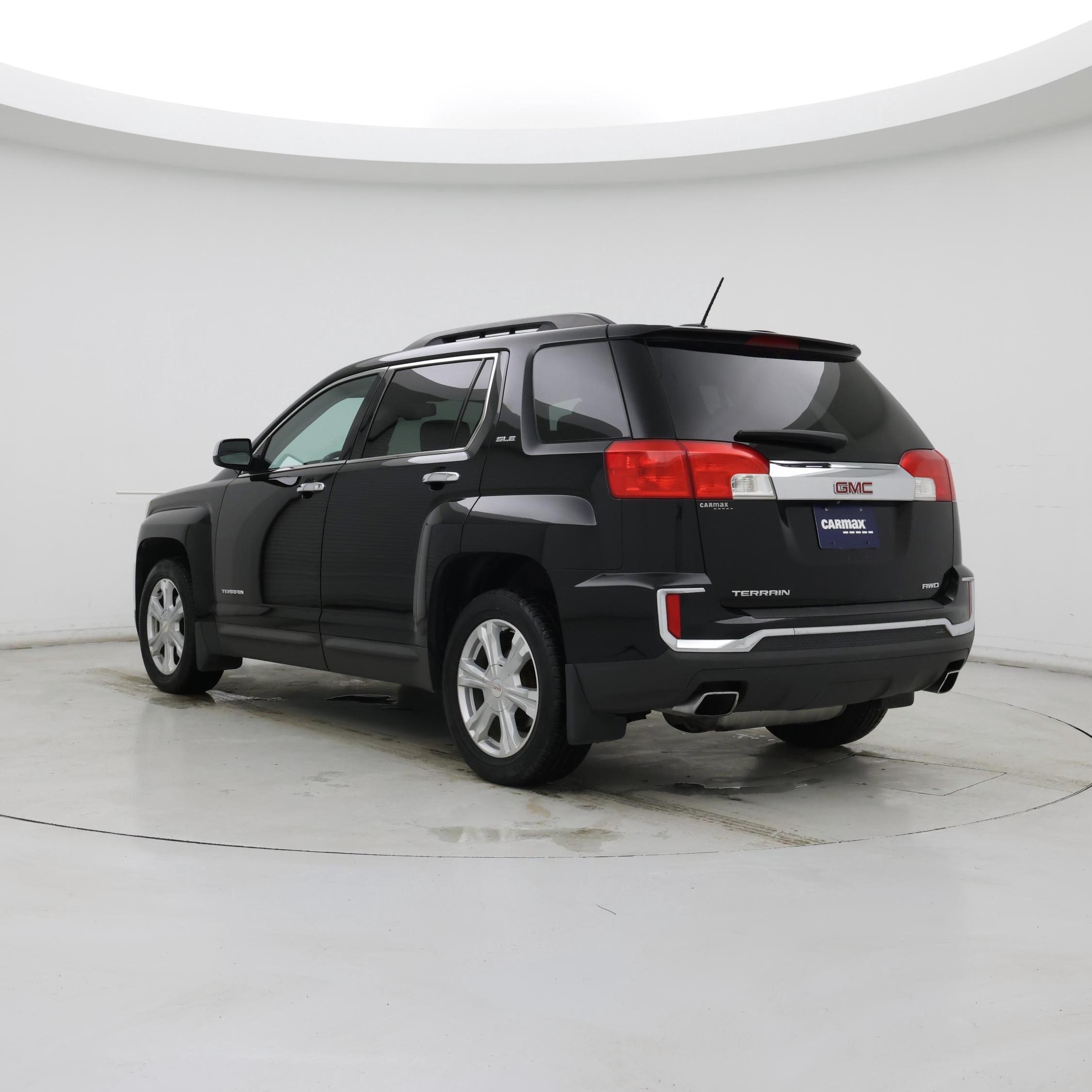 Thumbnail: 2017 GMC Terrain - 2