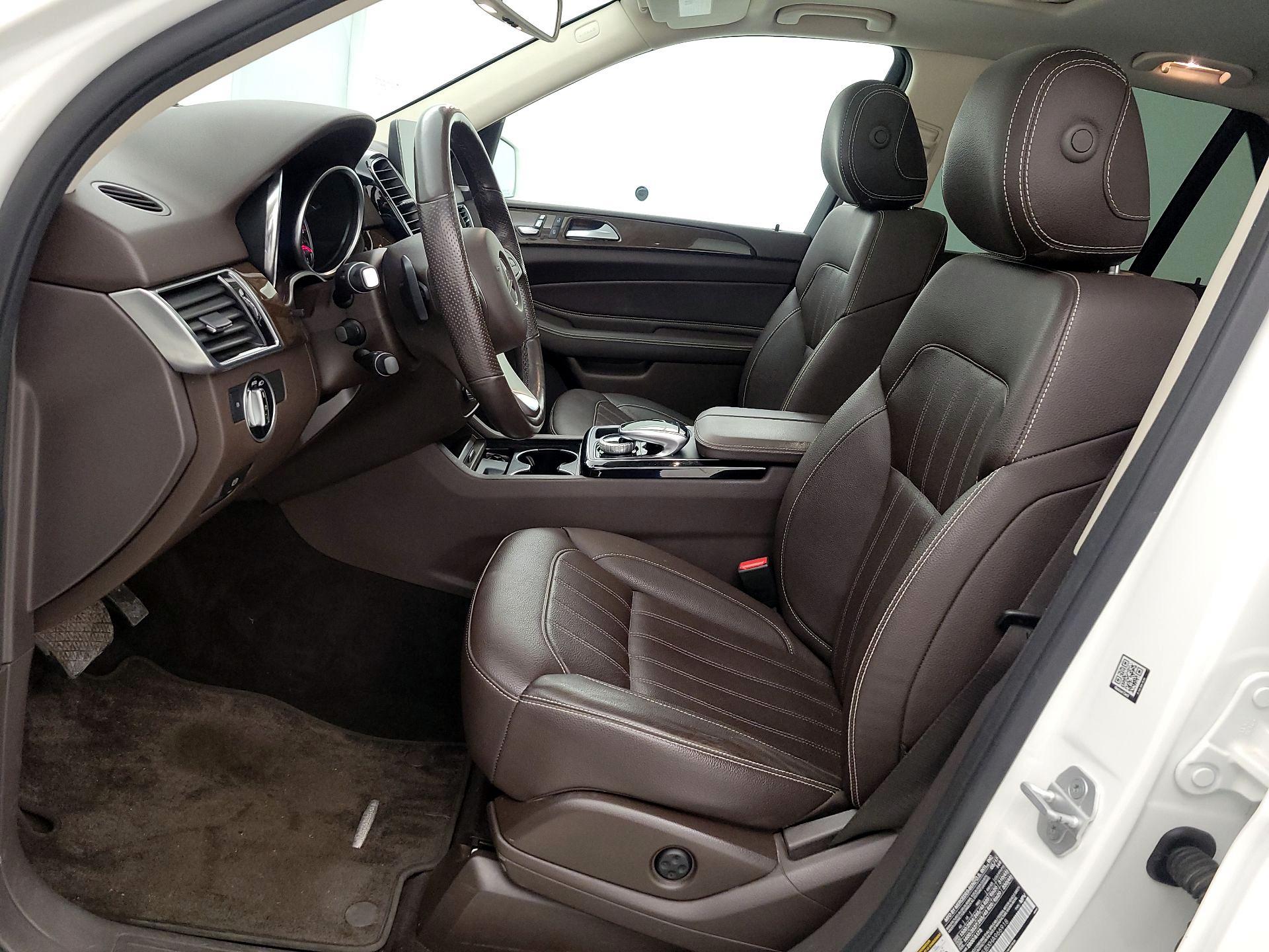 Thumbnail: 2017 Mercedes-Benz GLE - 11