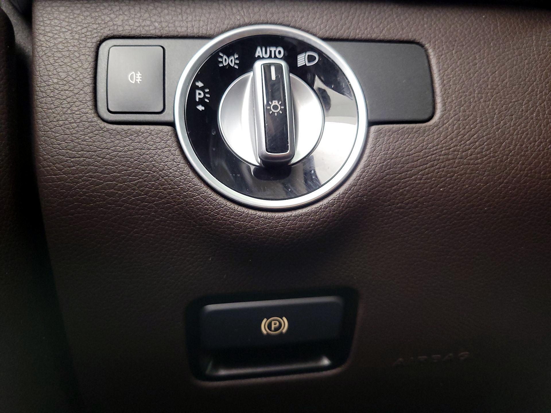 Thumbnail: 2017 Mercedes-Benz GLE - 13