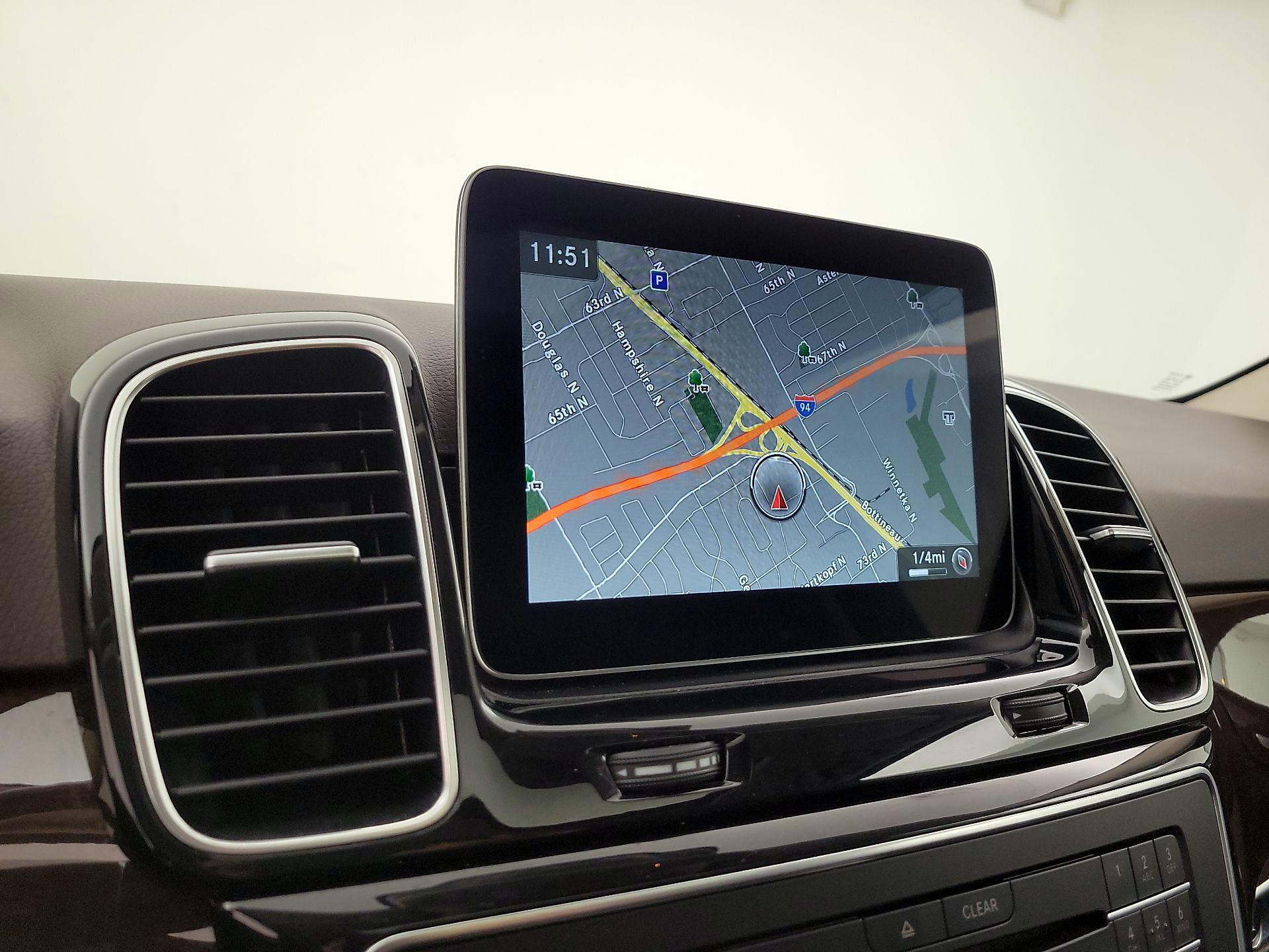 Thumbnail: 2017 Mercedes-Benz GLE - 14