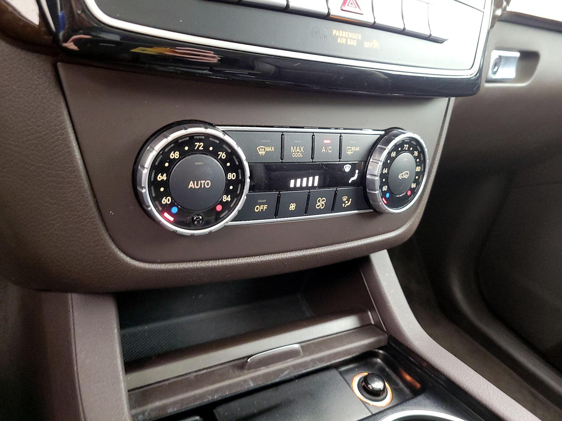 Thumbnail: 2017 Mercedes-Benz GLE - 17