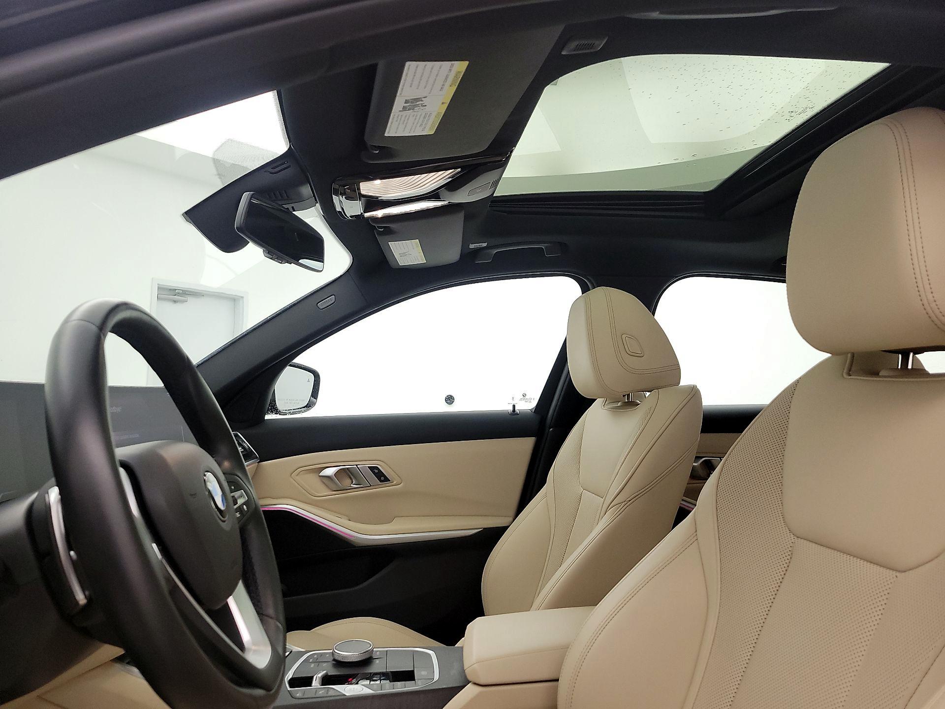 Thumbnail: 2023 BMW 3 Series - 20