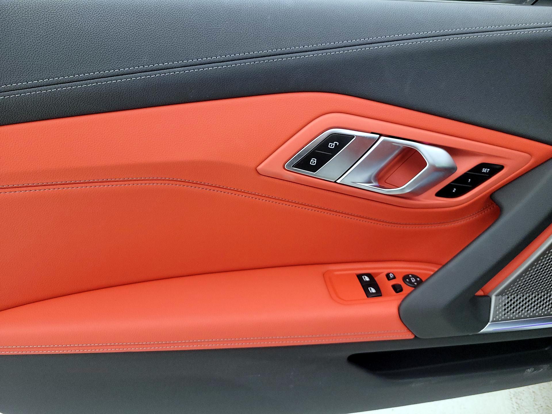 Thumbnail: 2026 BMW Z4 - 12