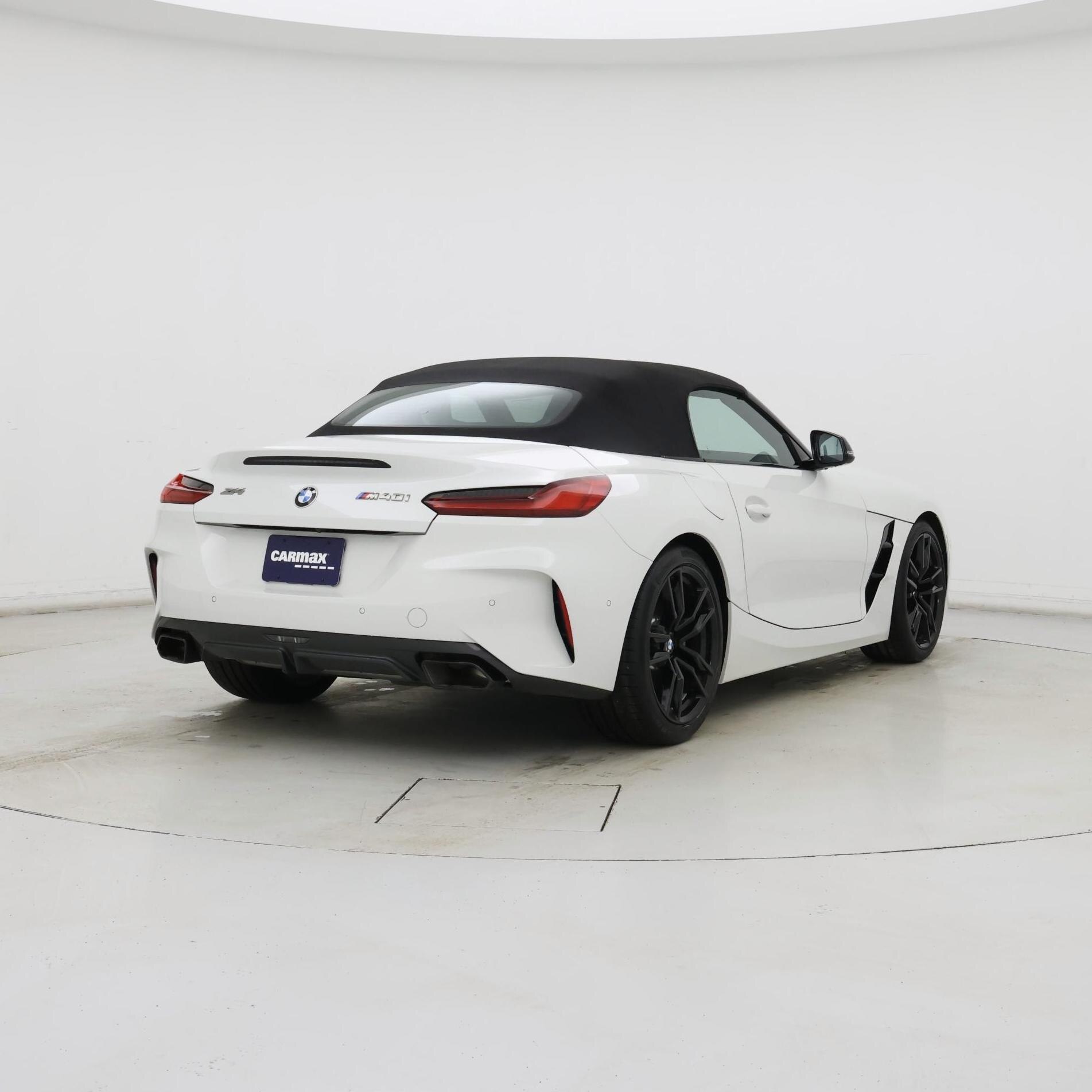 Thumbnail: 2026 BMW Z4 - 8