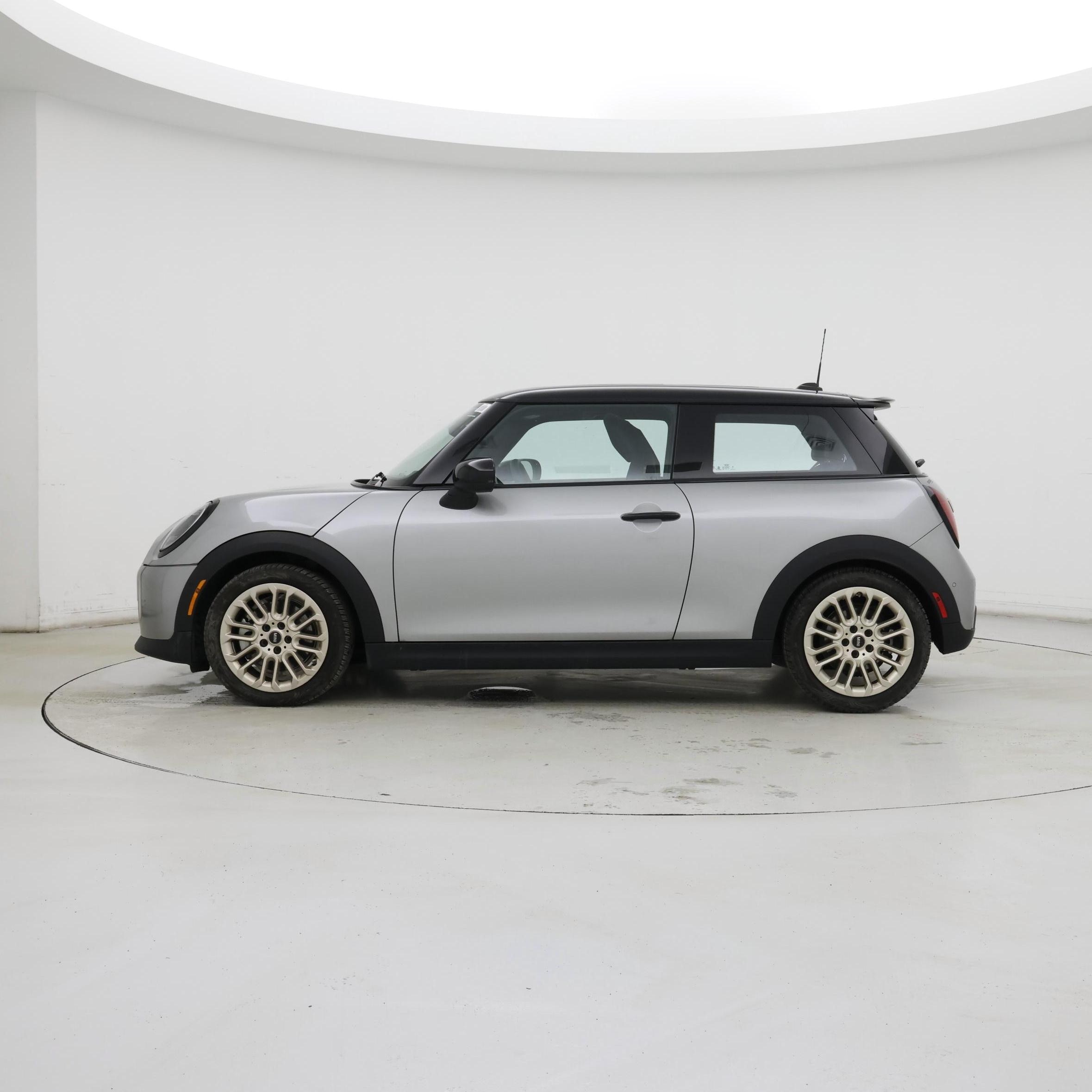 Thumbnail: 2025 MINI Cooper Hardtop - 3