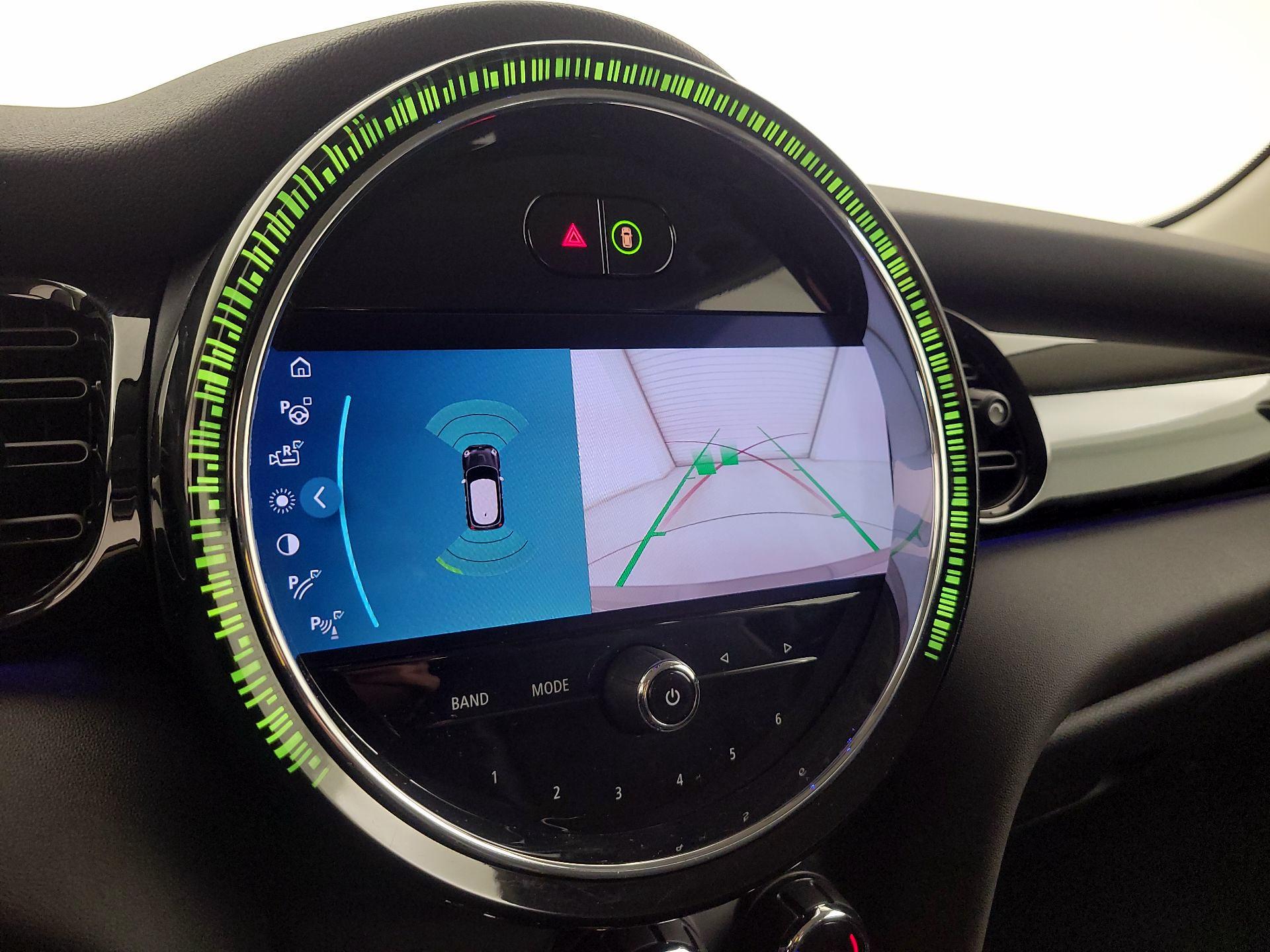 Thumbnail: 2022 MINI Cooper Hardtop - 15