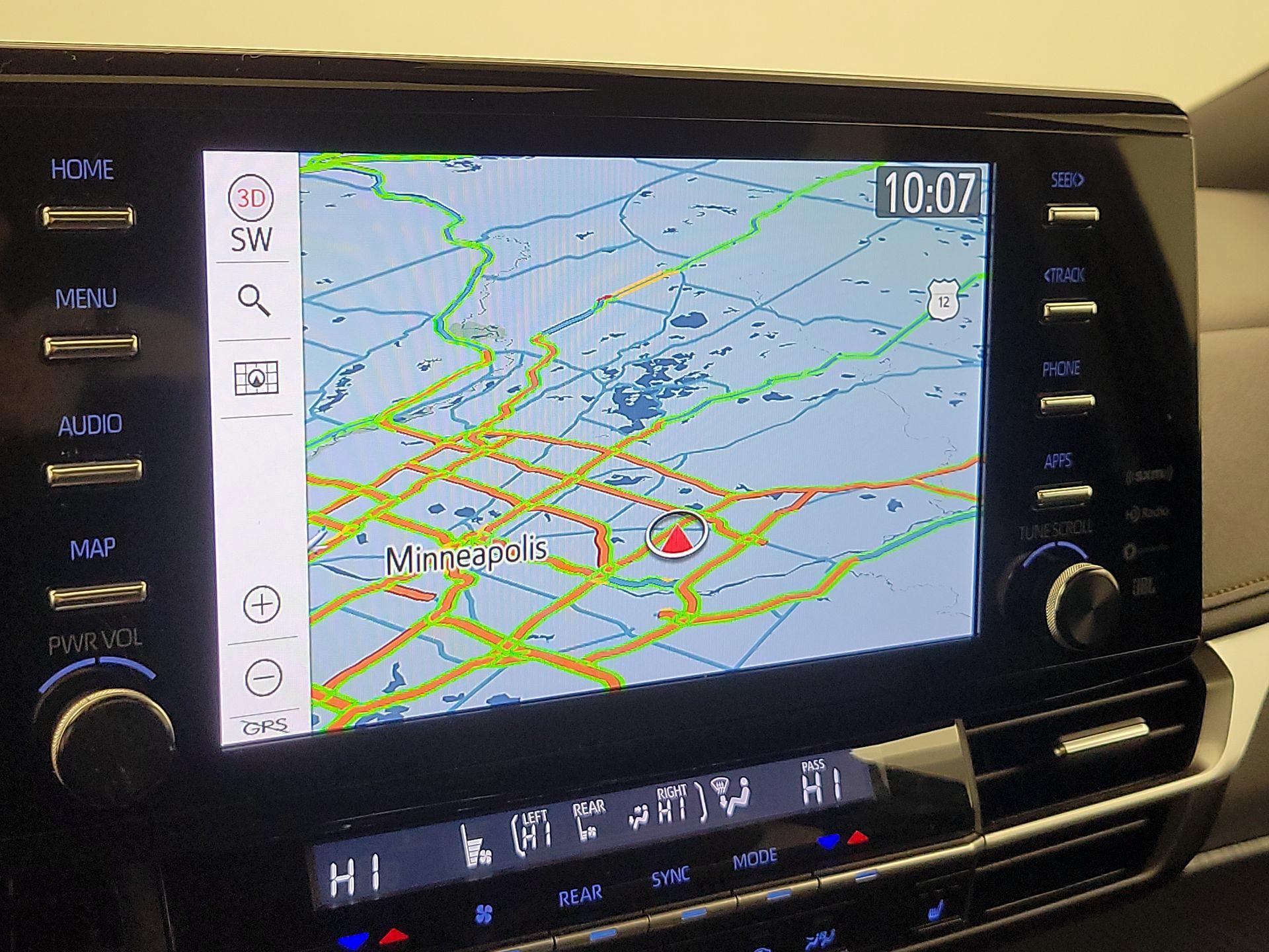 Thumbnail: 2023 Toyota Sienna - 14