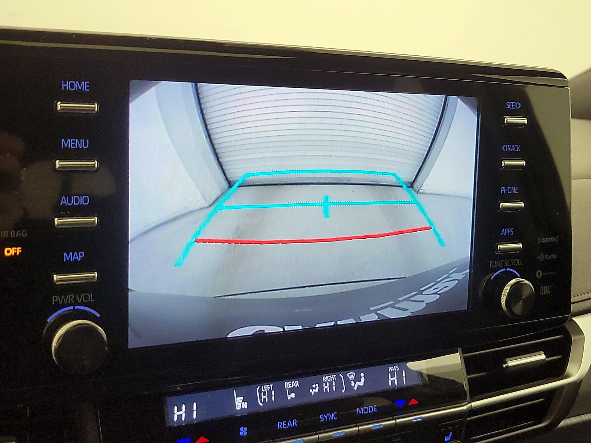 Thumbnail: 2023 Toyota Sienna - 15