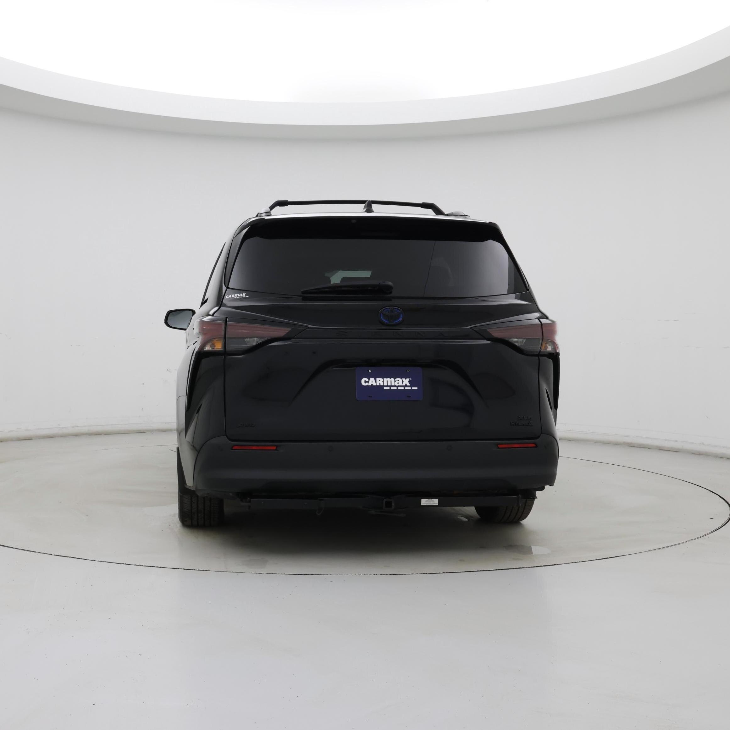 Thumbnail: 2023 Toyota Sienna - 6