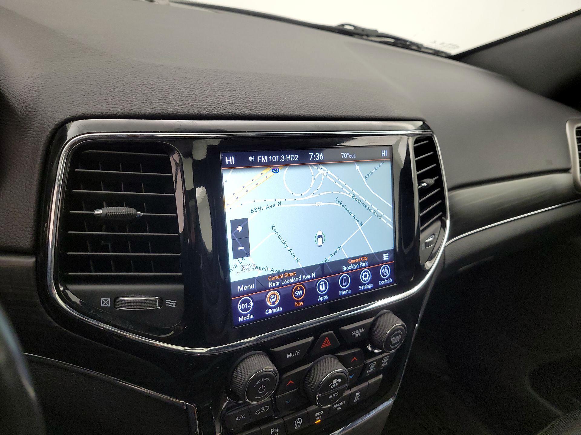 Thumbnail: 2019 Jeep Grand Cherokee - 14