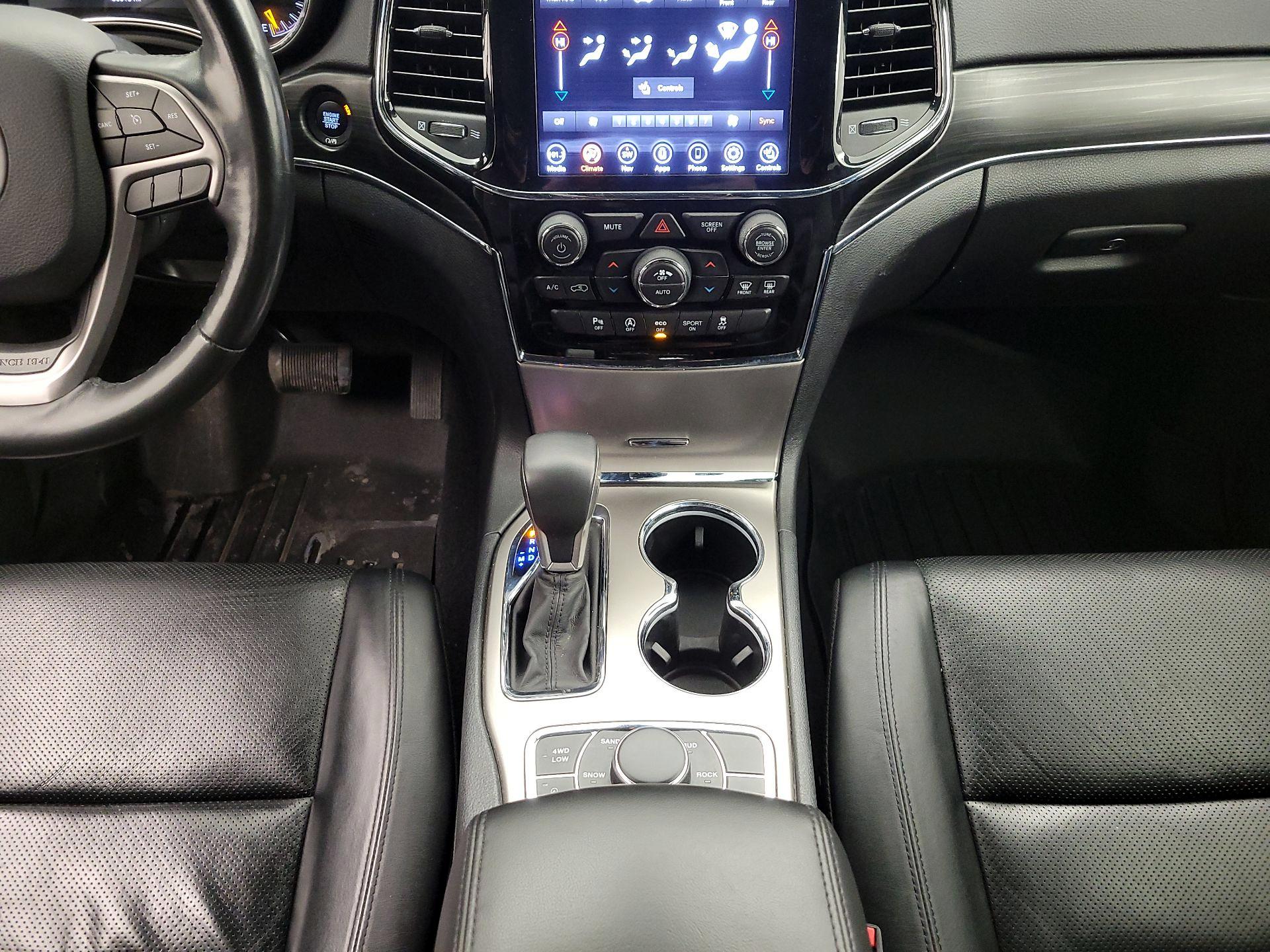 Thumbnail: 2019 Jeep Grand Cherokee - 18