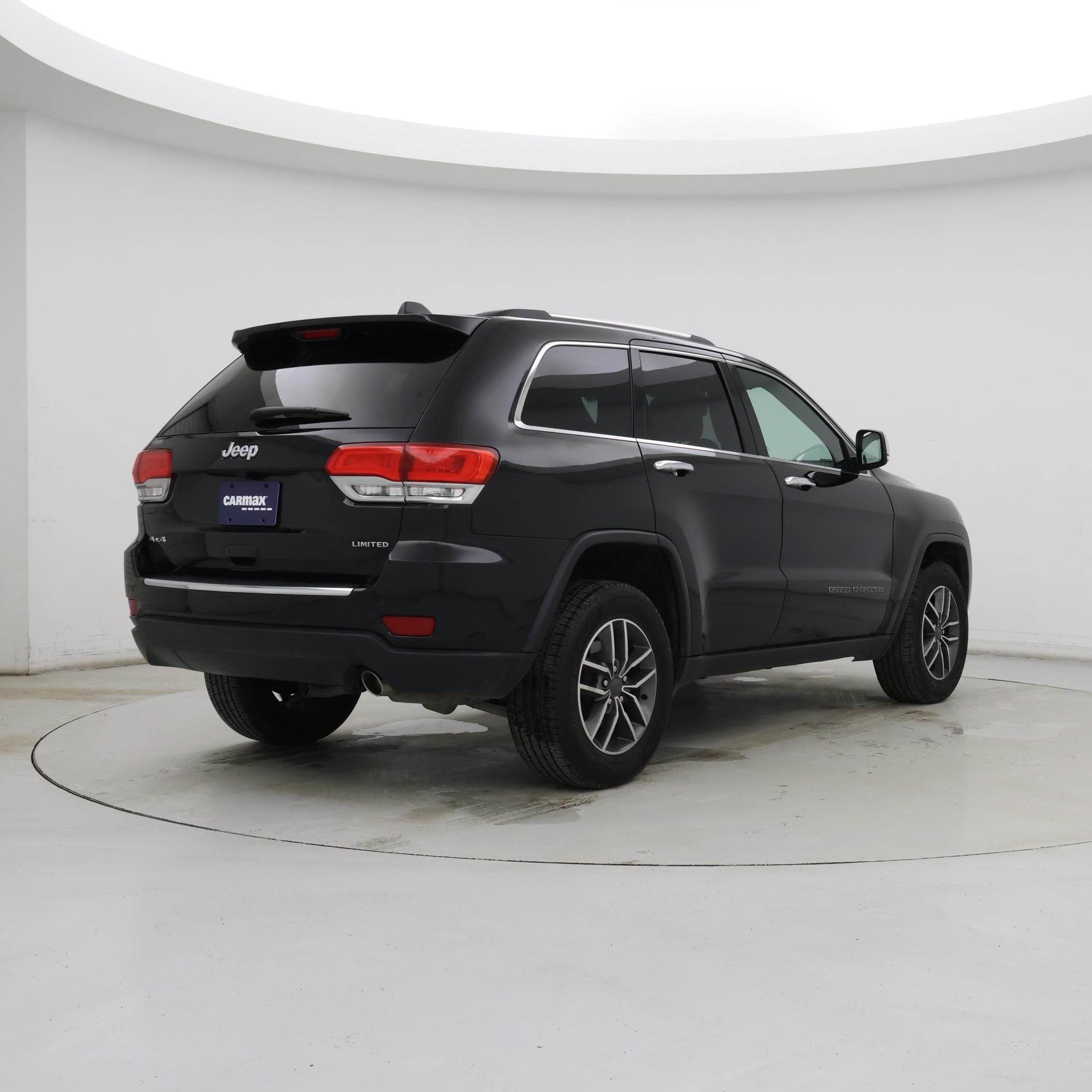 Thumbnail: 2019 Jeep Grand Cherokee - 8