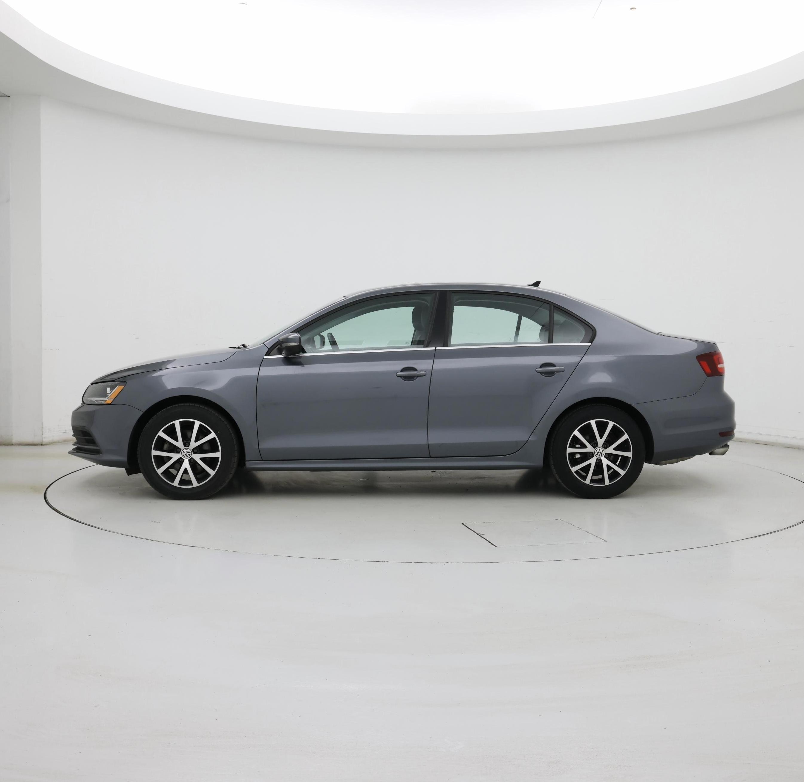 Thumbnail: 2017 Volkswagen Jetta - 3