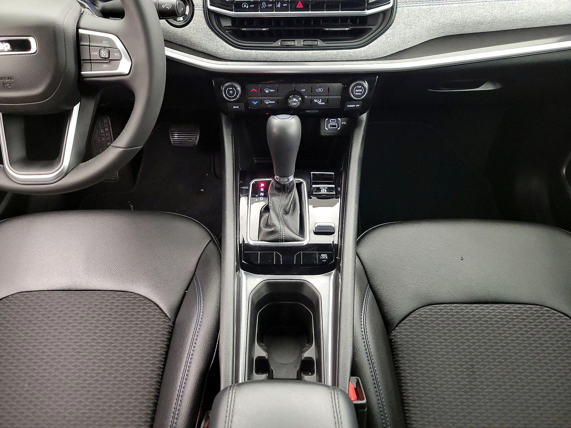 Thumbnail: 2024 Jeep Compass - 17