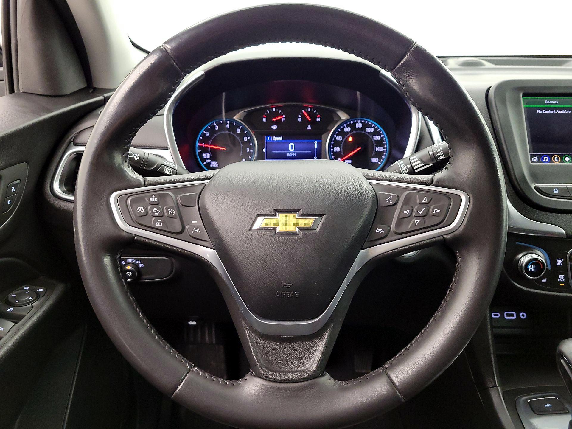 Thumbnail: 2022 Chevrolet Equinox - 10