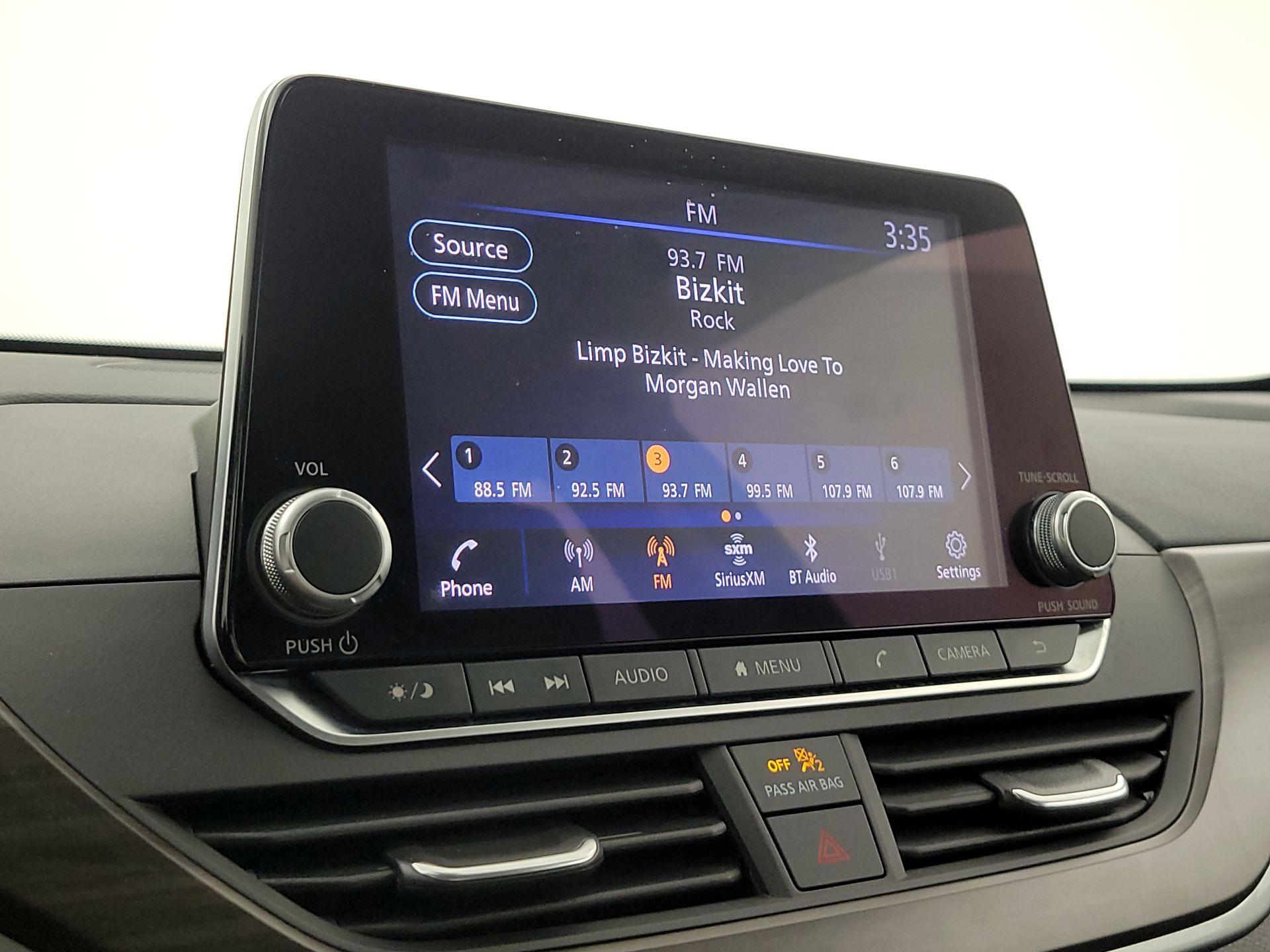 Thumbnail: 2023 Nissan Altima - 15