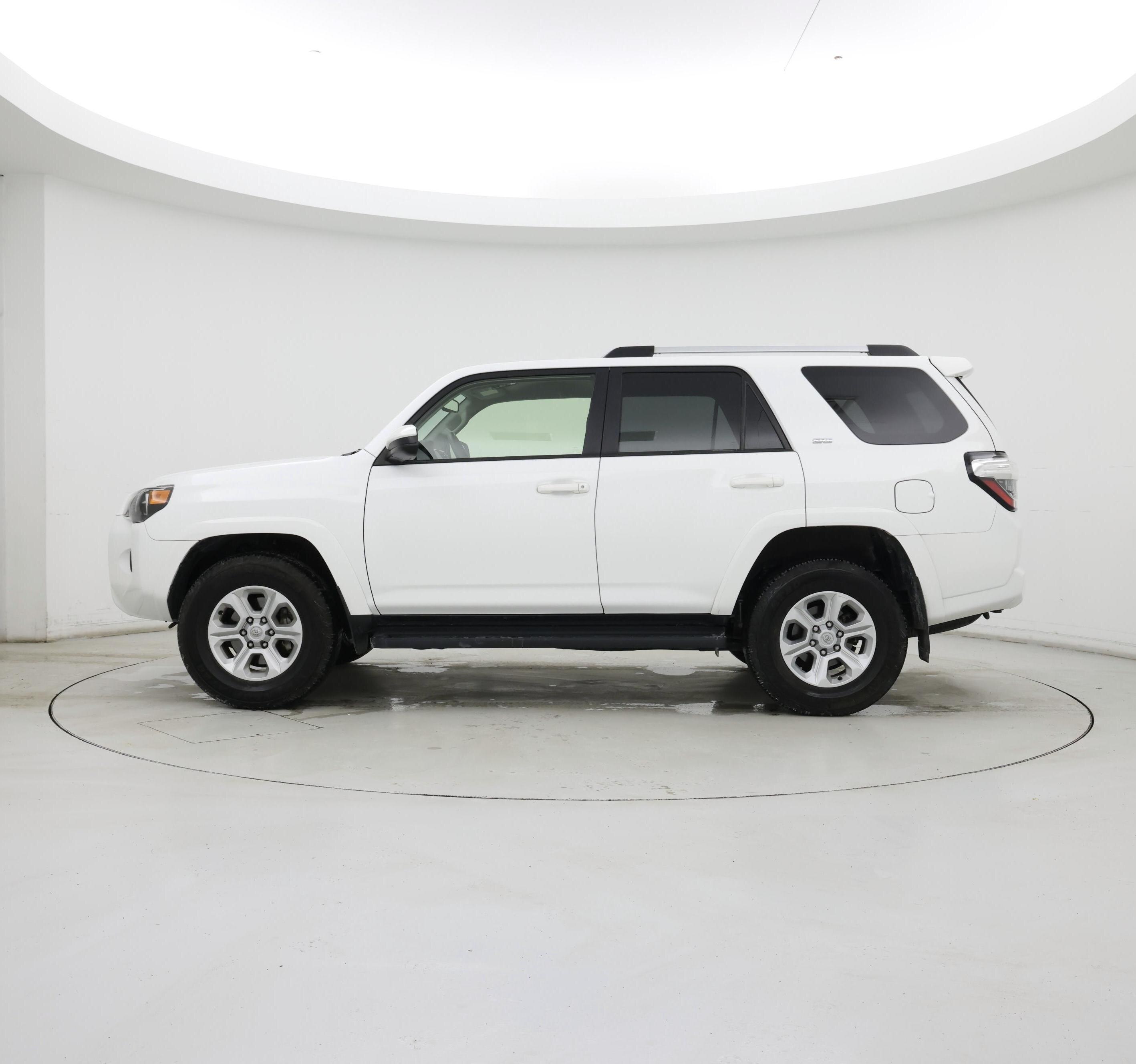 Thumbnail: 2024 Toyota 4Runner - 3