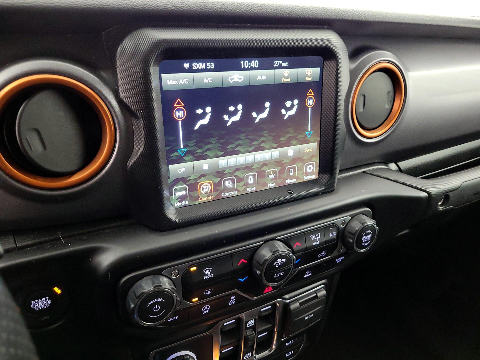 Thumbnail: 2022 Jeep Gladiator - 17