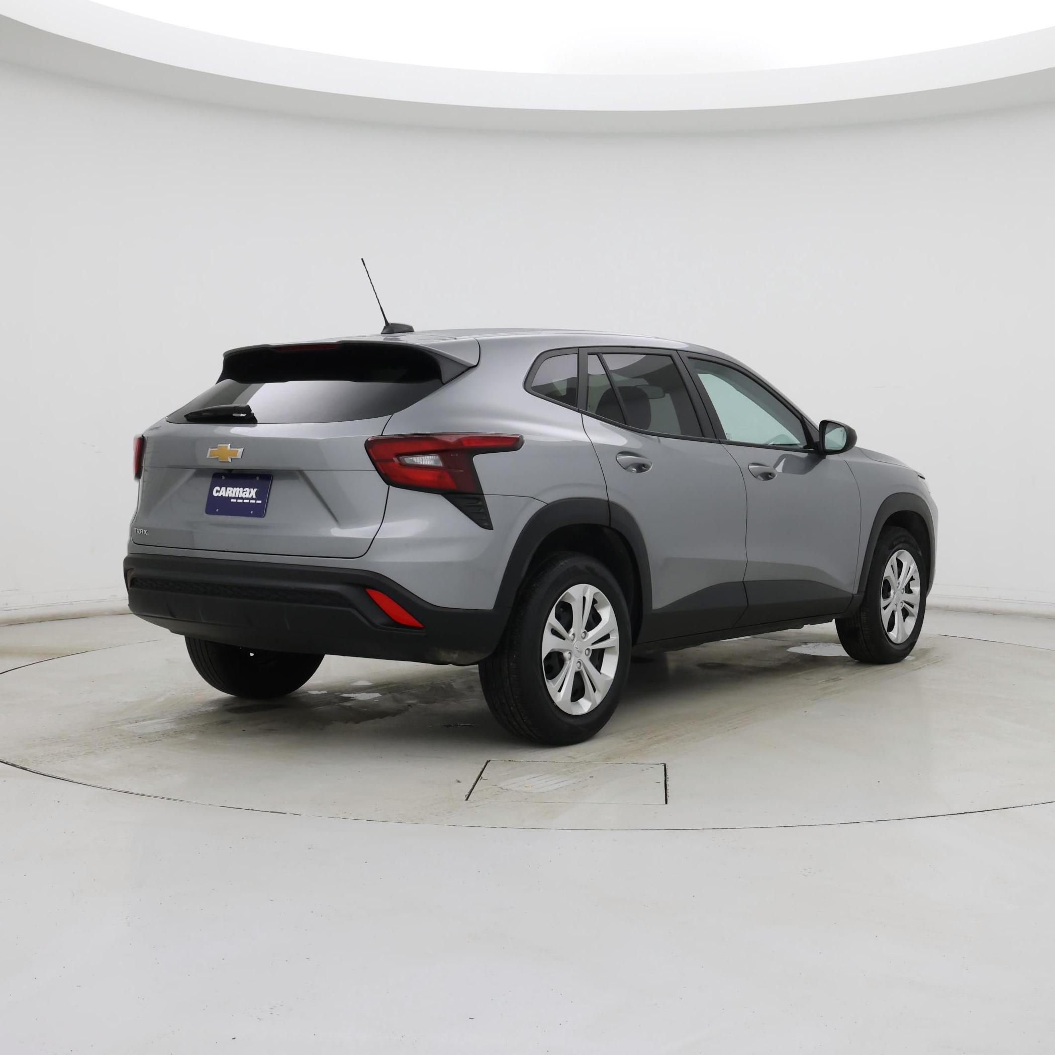 Thumbnail: 2024 Chevrolet Trax - 8