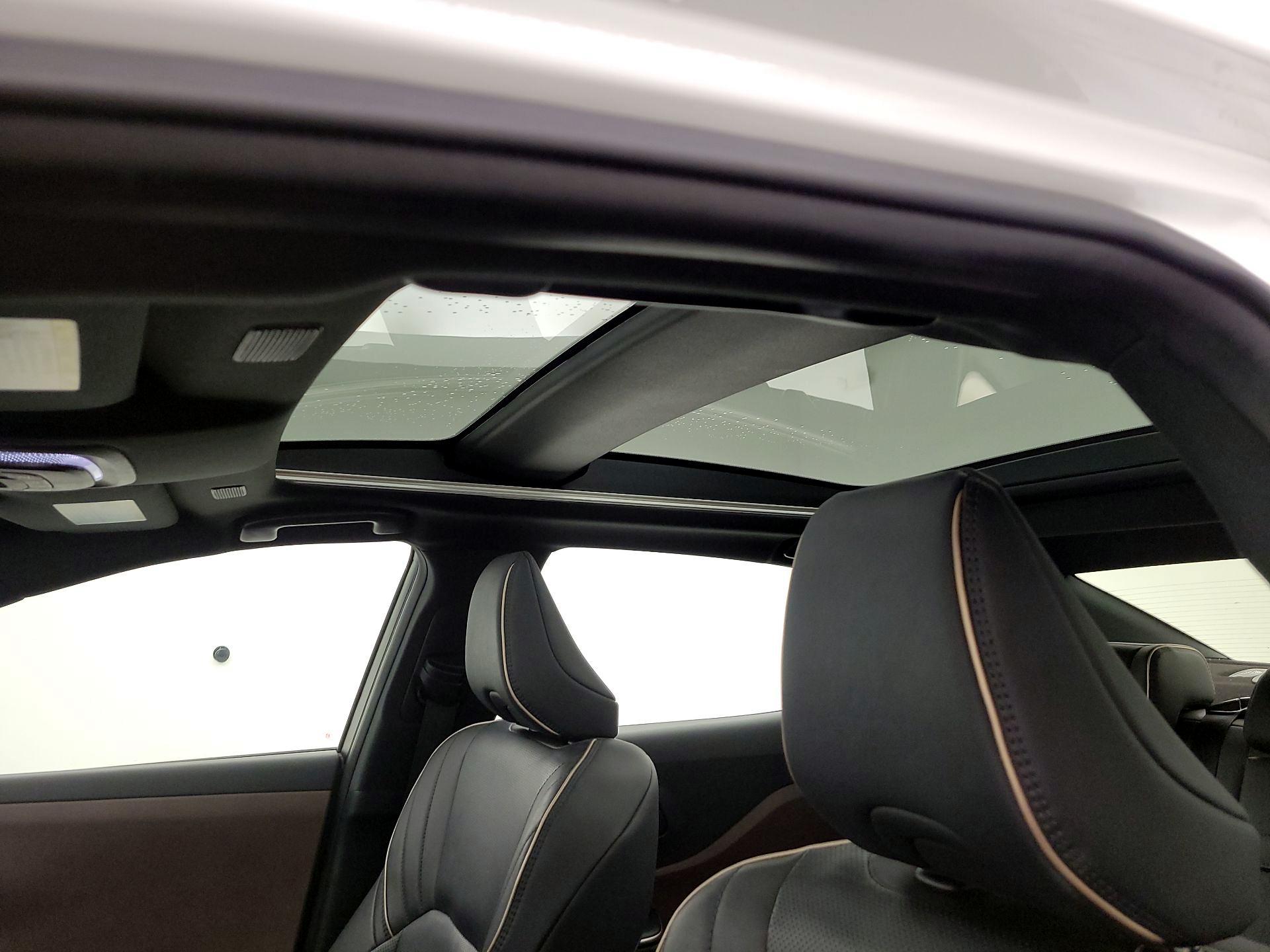 Thumbnail: 2023 Toyota Crown - 19