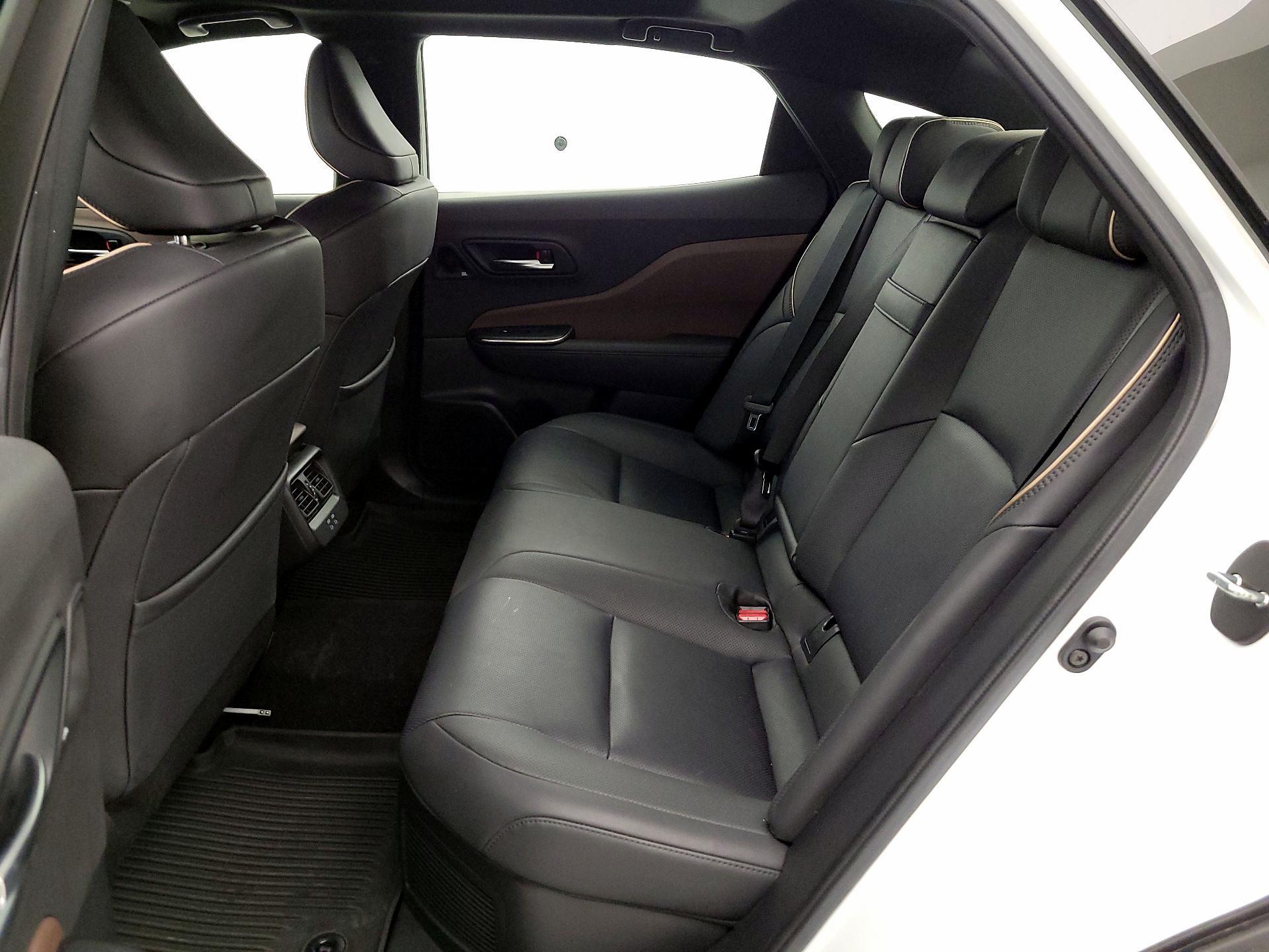 Thumbnail: 2023 Toyota Crown - 20