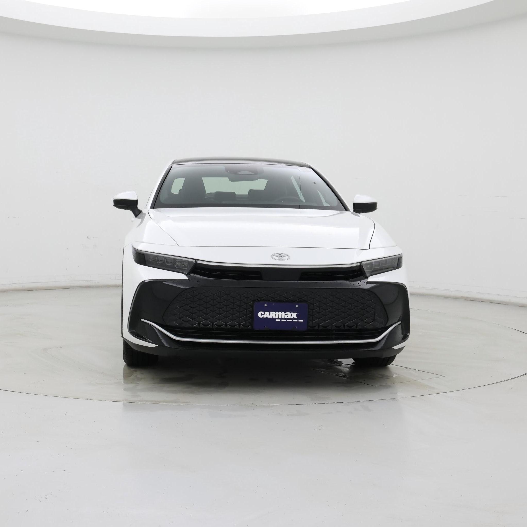 Thumbnail: 2023 Toyota Crown - 5