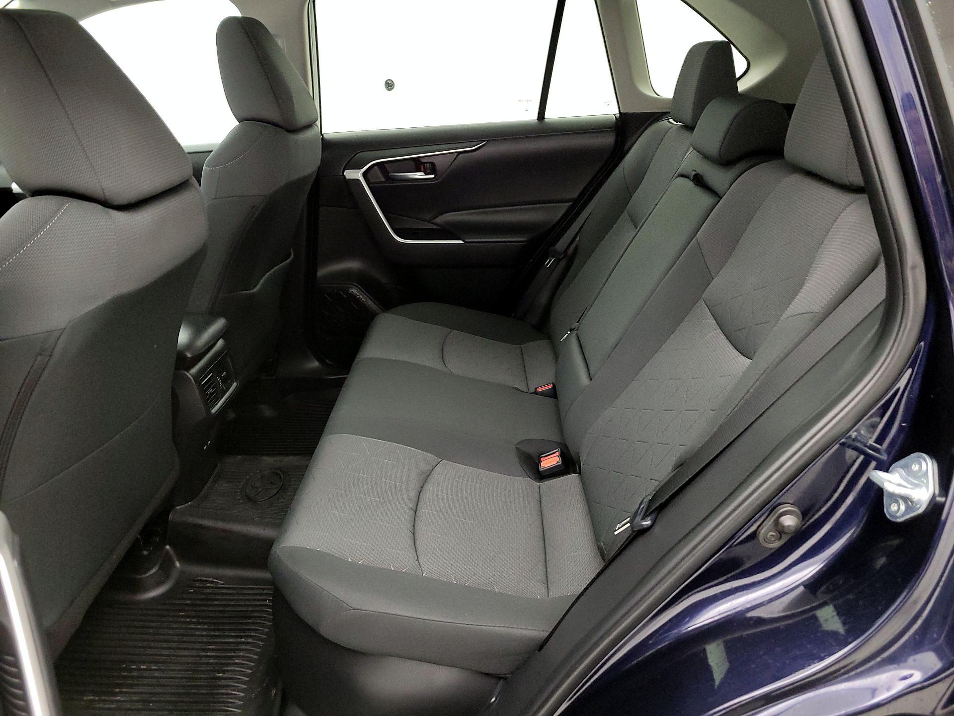 Thumbnail: 2024 Toyota RAV4 - 20