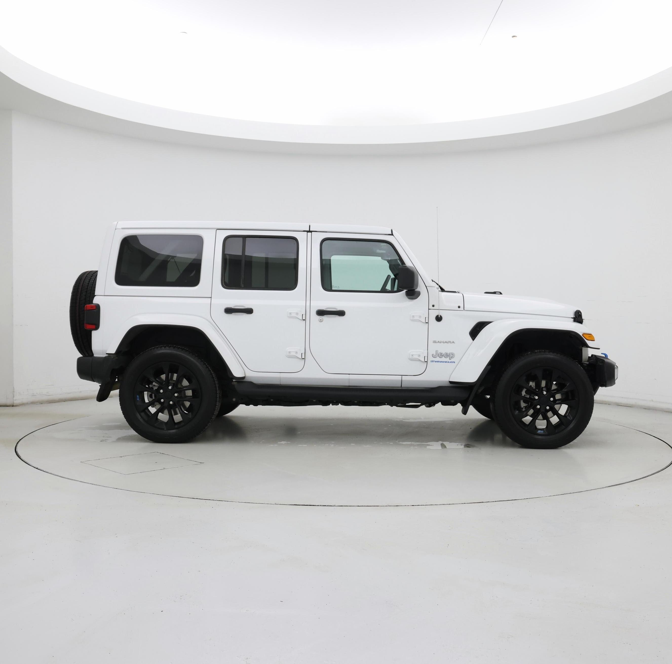 Thumbnail: 2023 Jeep Wrangler - 7