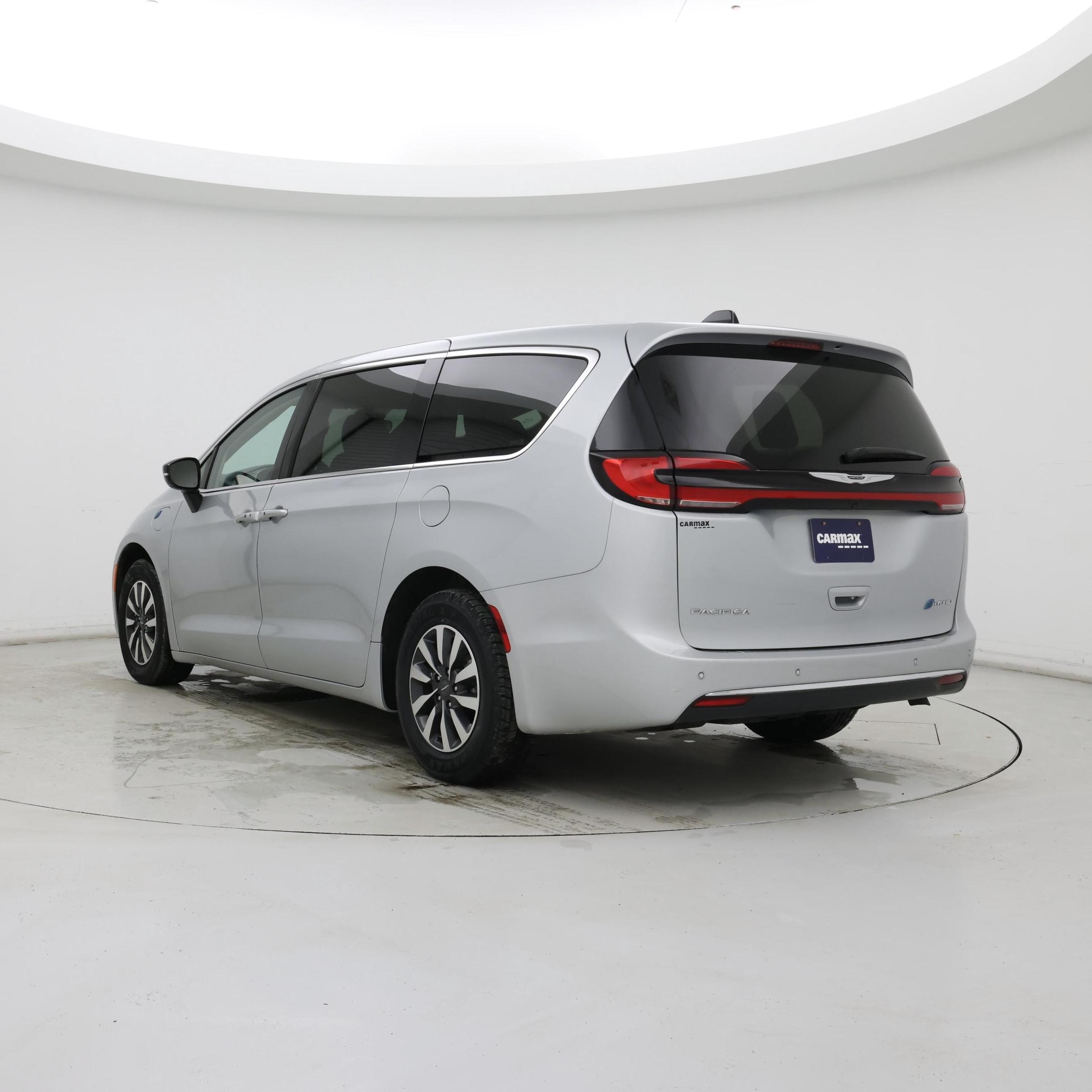 Thumbnail: 2024 Chrysler Pacifica - 2