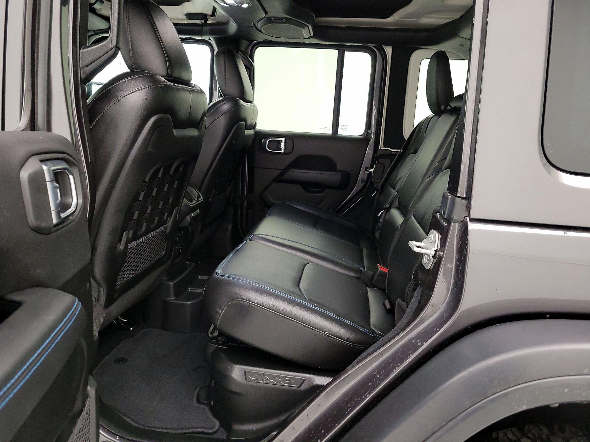 Thumbnail: 2022 Jeep Wrangler - 20