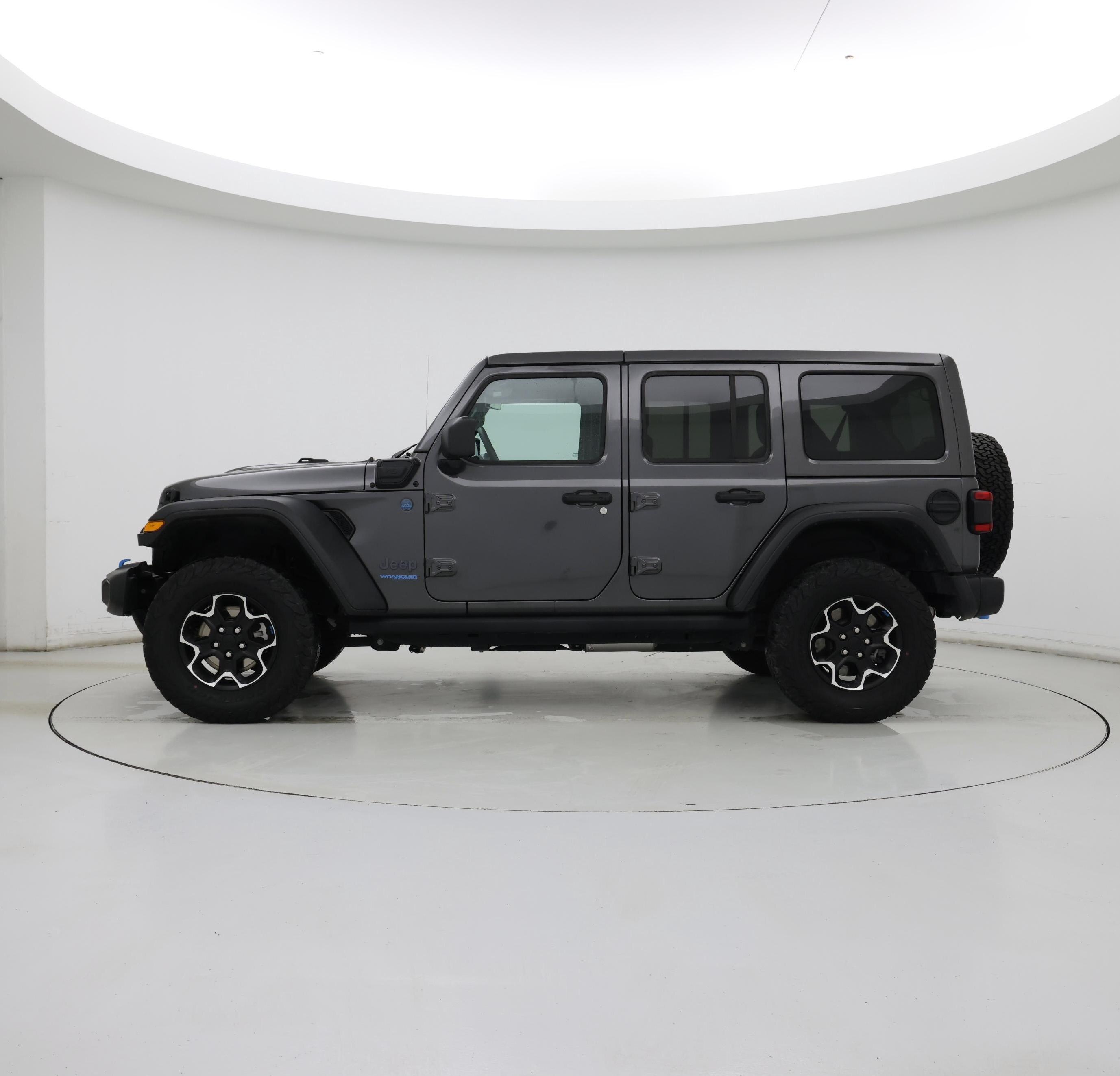 Thumbnail: 2022 Jeep Wrangler - 3