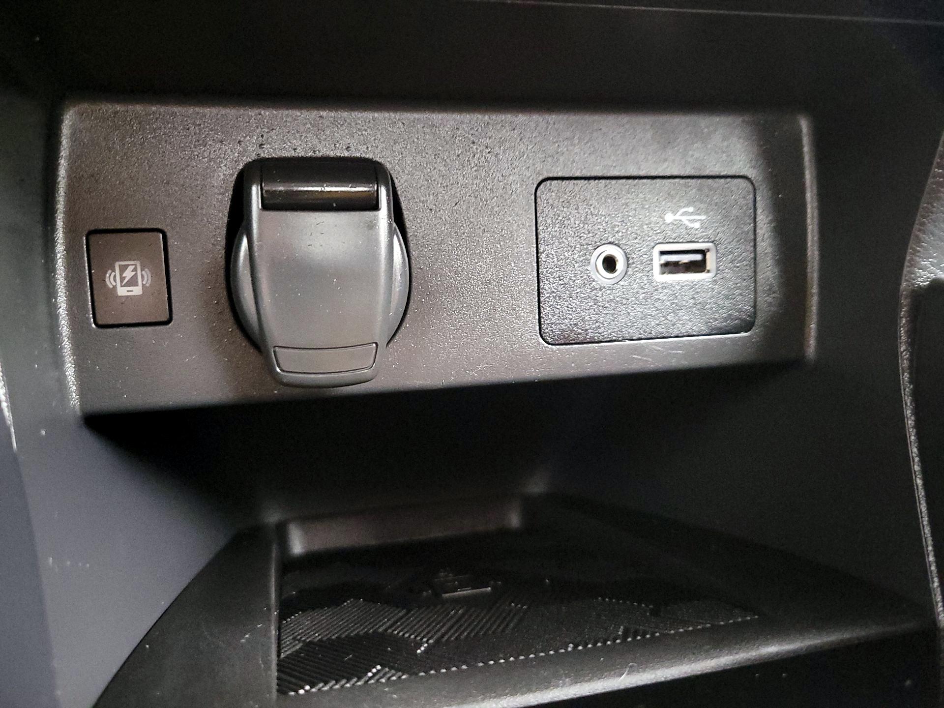 Thumbnail: 2024 Nissan Versa - 18