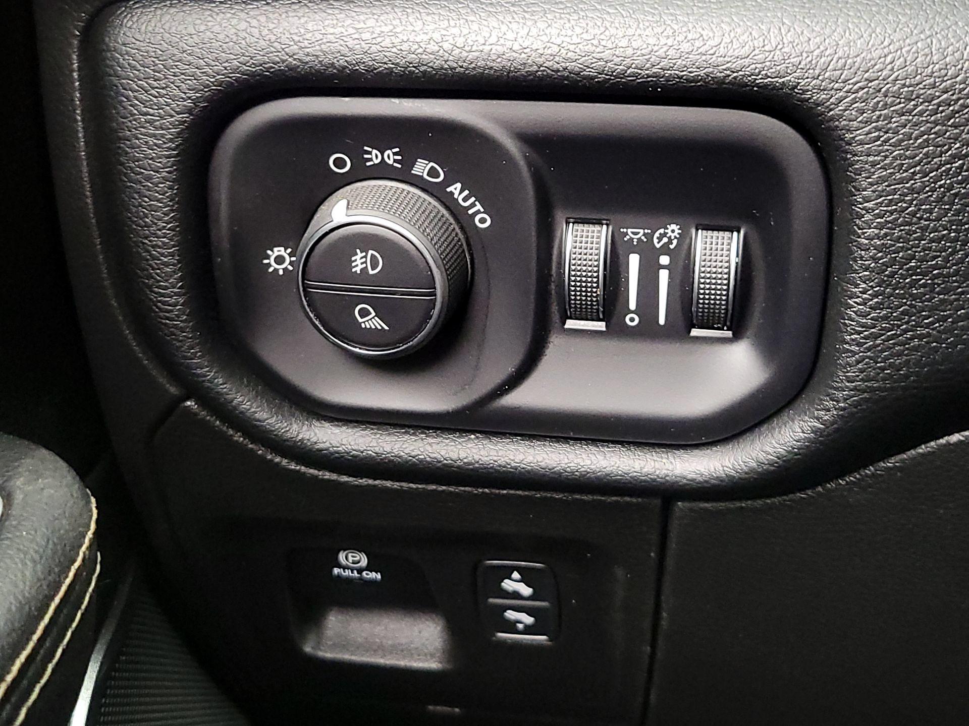 Thumbnail: 2022 RAM 1500 - 13