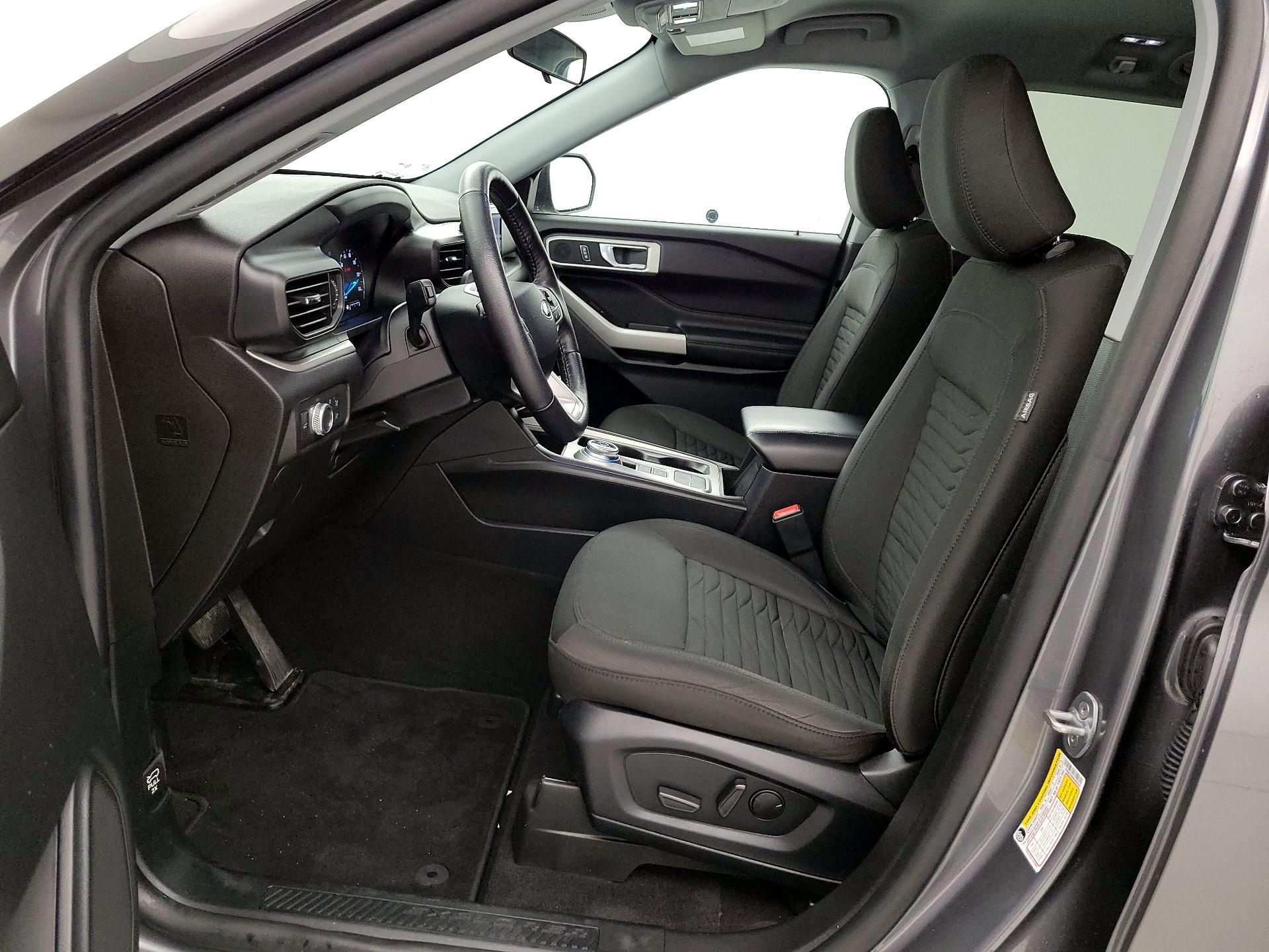 Thumbnail: 2021 Ford Explorer - 11